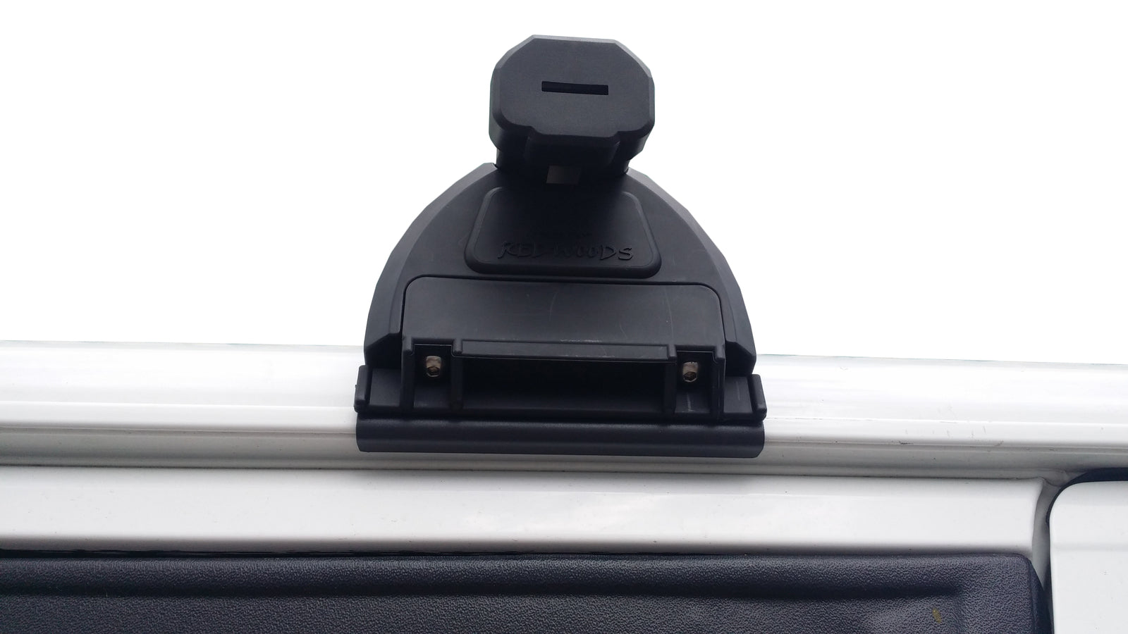 Set of 2 Heavy Duty Roof Racks suitable for Volkswagen Transporter T5 T6 2004-18