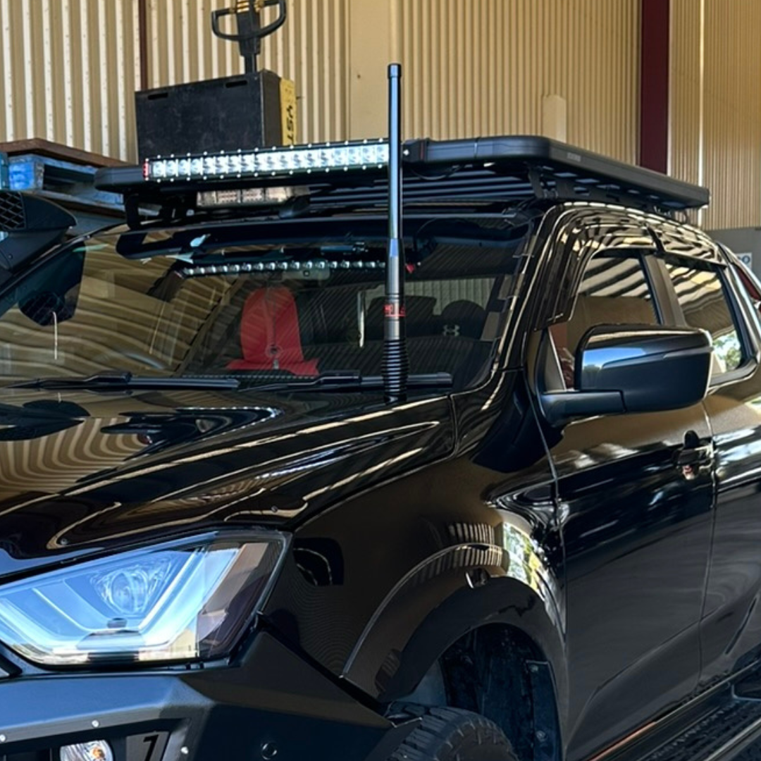 2021-2024 Isuzu D-MAX Bonnet Hinge UHF Antenna Bracket