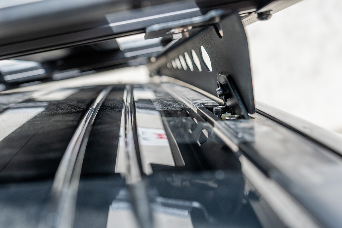 Aluminium Flat Roof Platform 2200x1425mm With Backbone Brackets Suitable For Nissan Patrol Y62 2010-2024