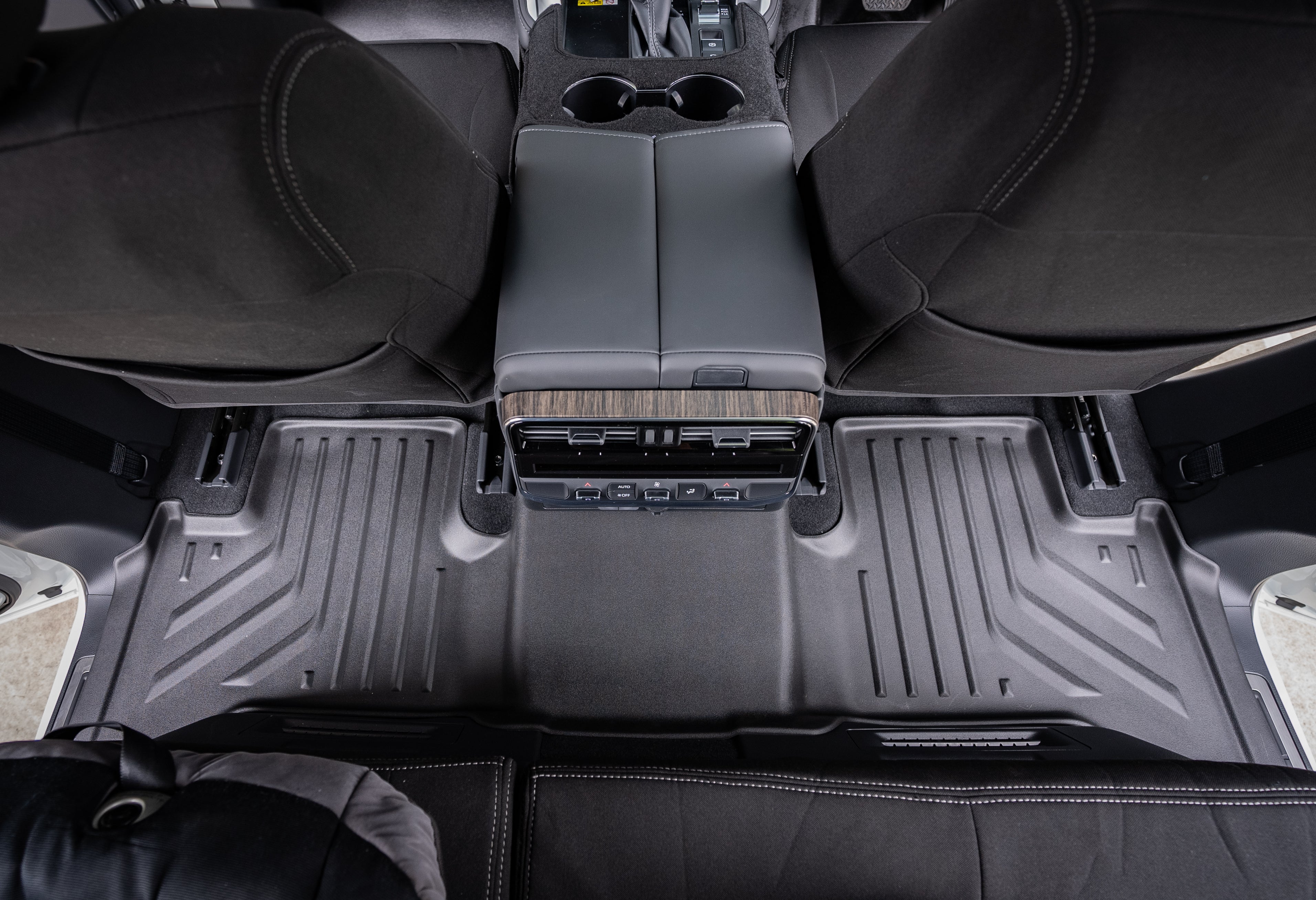 Floor Liners Suitable For NF Volkswagen Amarok 2022+ Rows 1 & 2