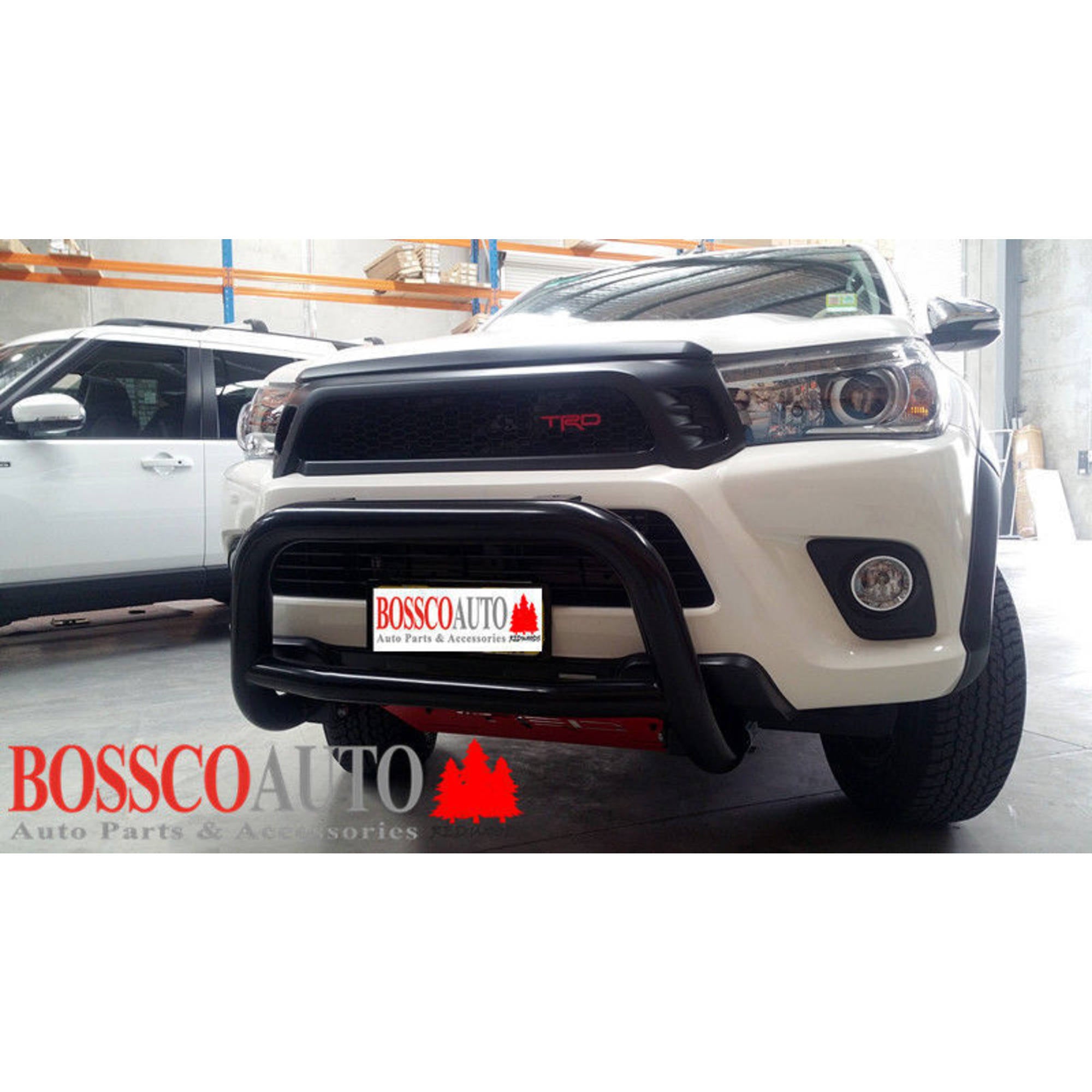 Black Low Nudge bar suitable for Toyota Hilux 2015-2019