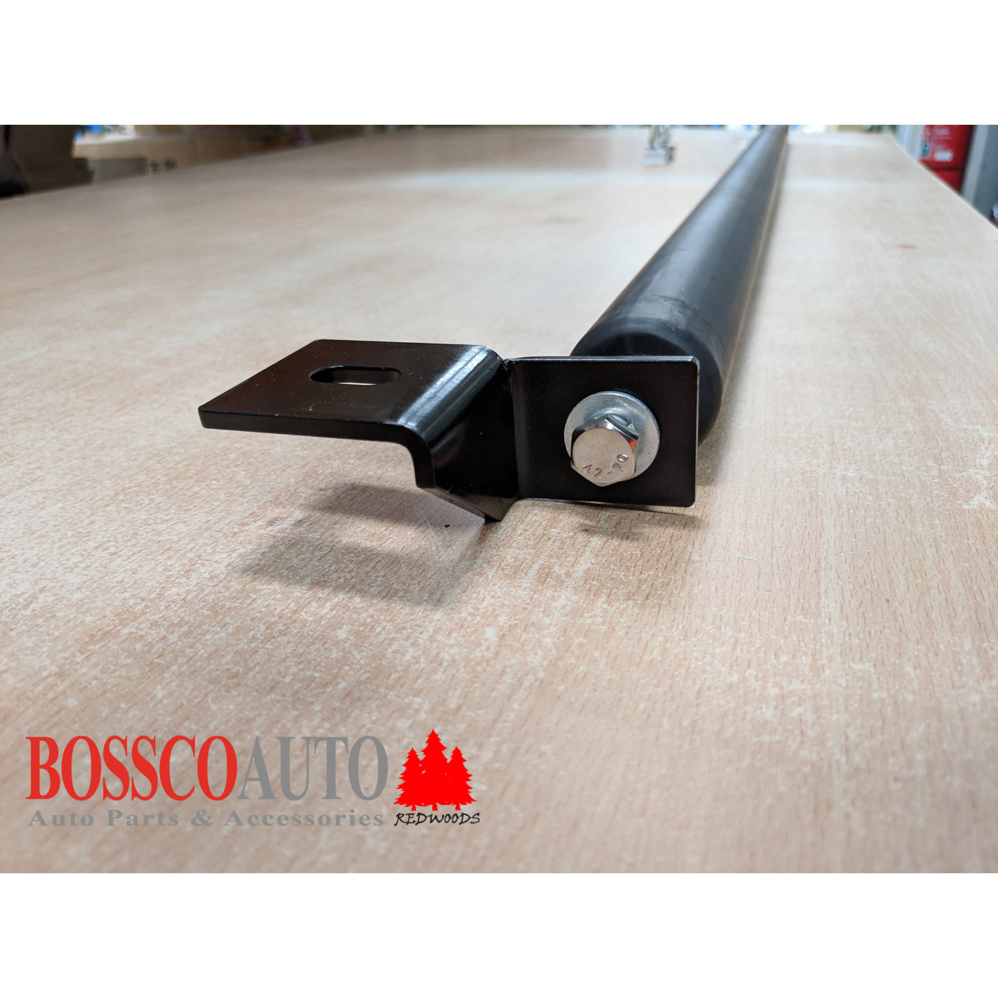 Black Heavy Duty Roof Racks & Roller suitable for Toyota Landcruiser 60 / 70 Series