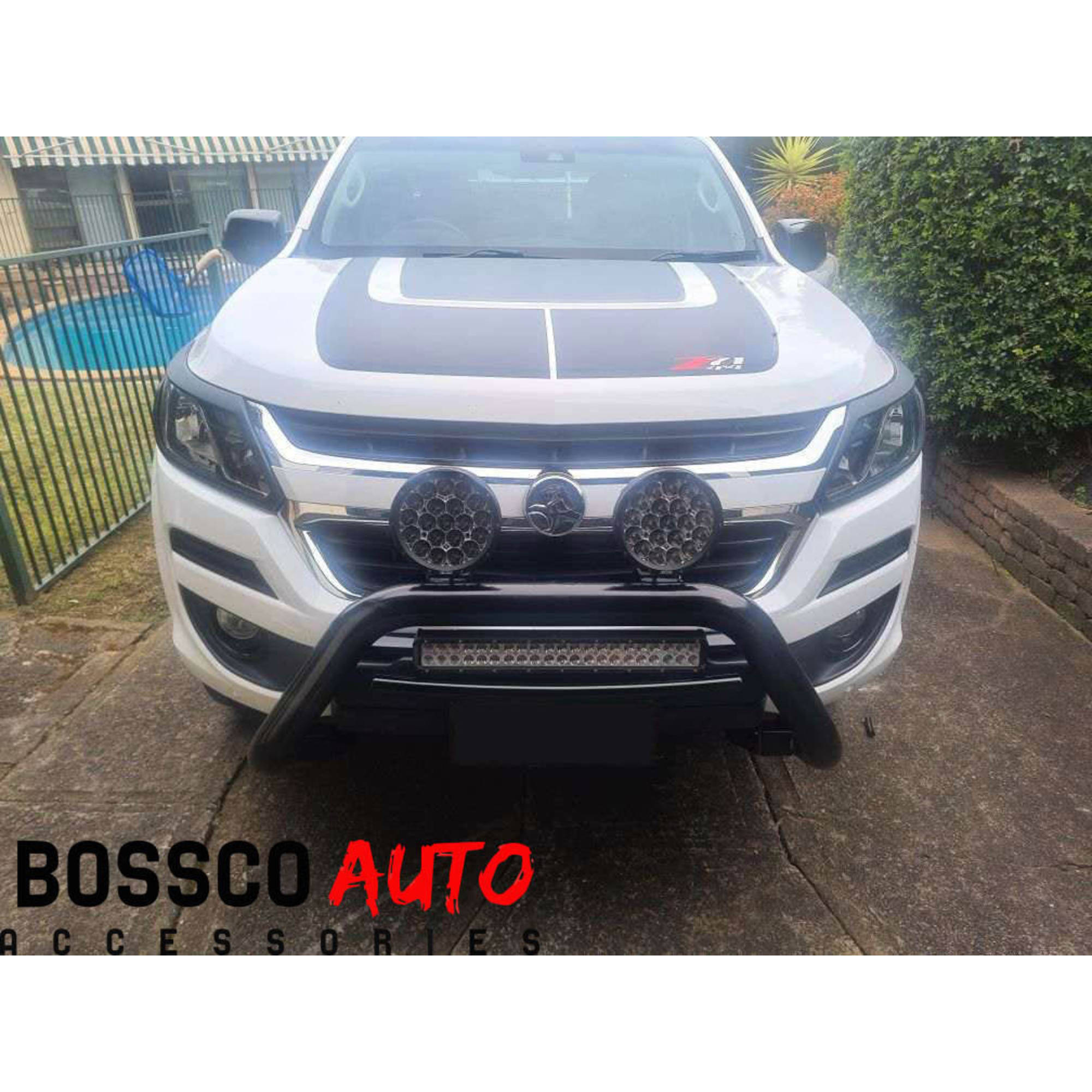 Black Bulldog Nudge Bar Suitable For Holden Colorado 2012-2020 (Suits Front parking Sensors)