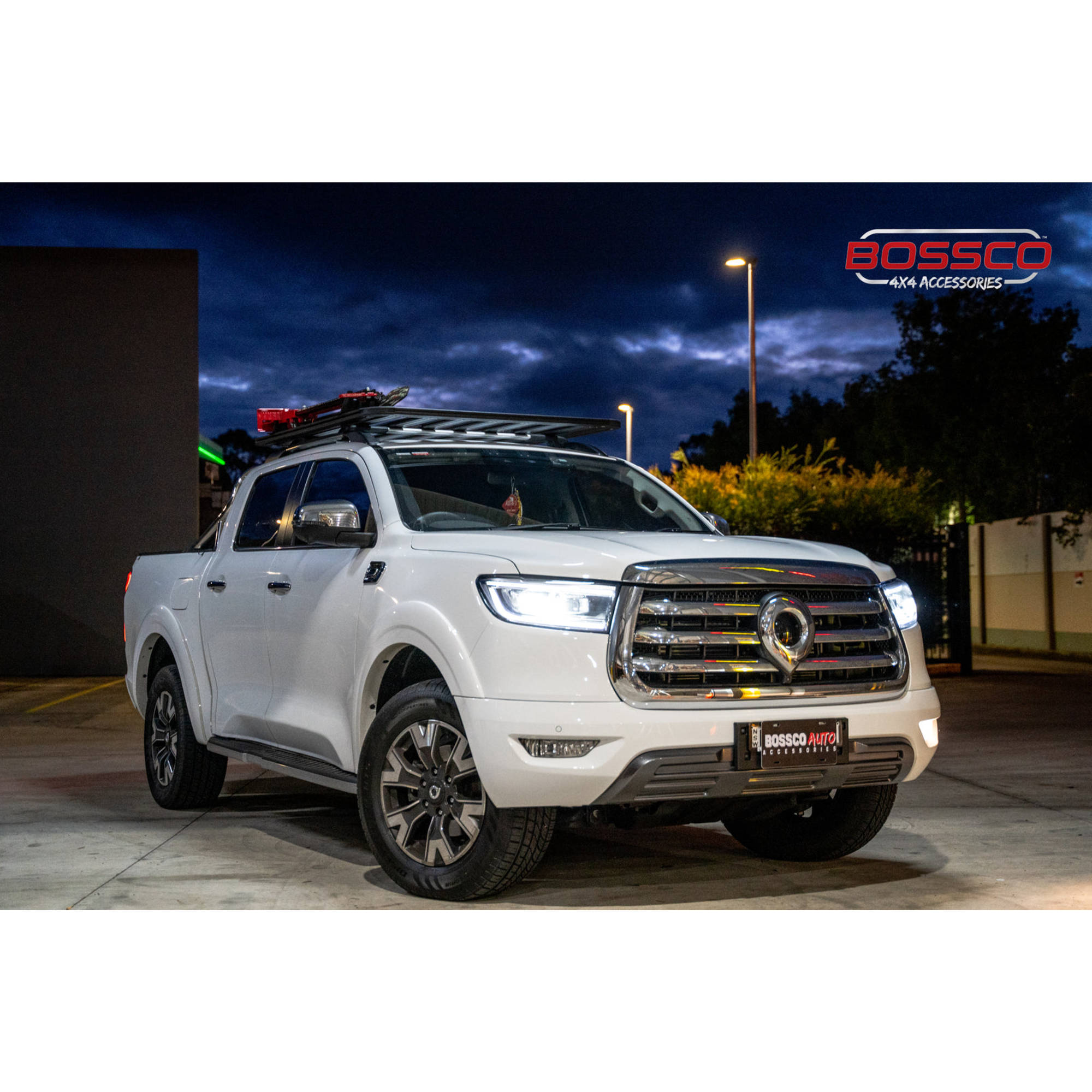 Universal Flat Aluminium Roof Platform - MaxRacks 1.6mx1.3m