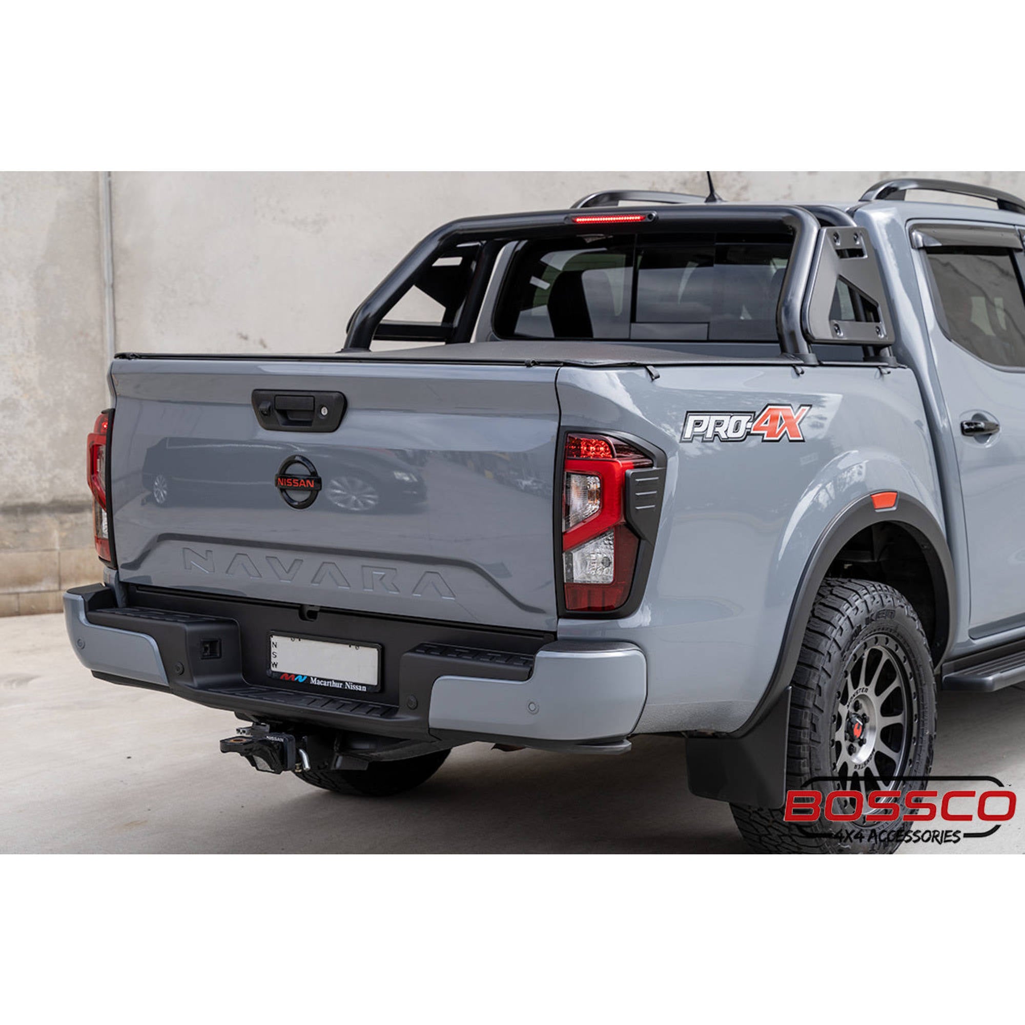 Rear Black Taillight Tail Light Trim Covers Suitable For Nissan Navara NP300 Facelift 2021-2025