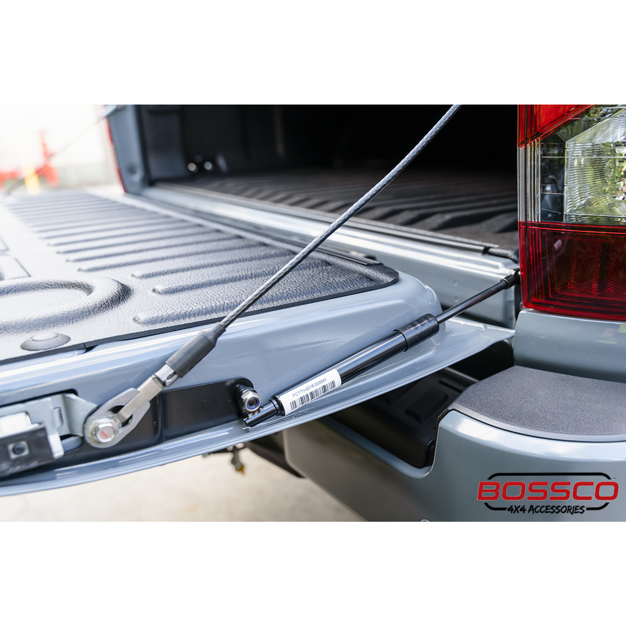 Tailgate Tail Gate Assist Kit Suitable For Nissan Navara NP300 2021-2024