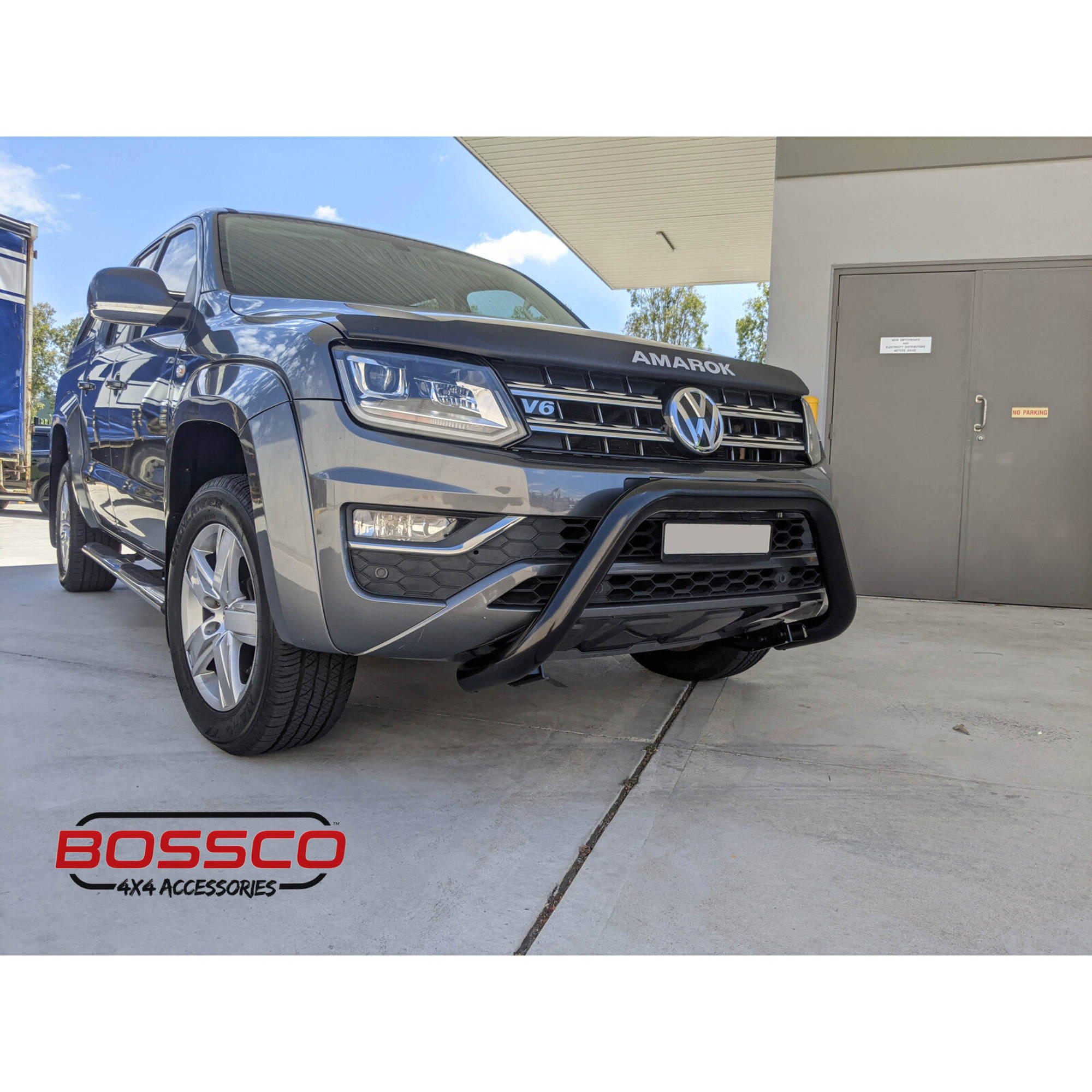 Black Bulldog Nudge Bar Suitable For Volkswagen Amarok 2010-2022 (Suits Front parking Sensors)