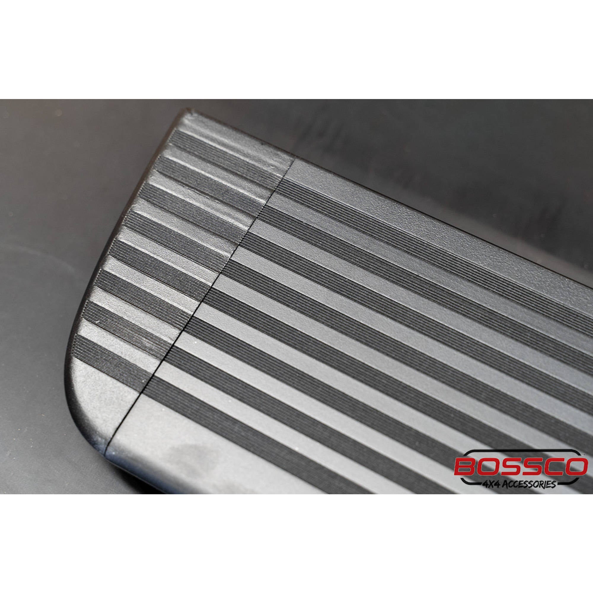 BCE-Board Electric Retractable Side Steps Suitable For Isuzu D-Max RG 2022-2023