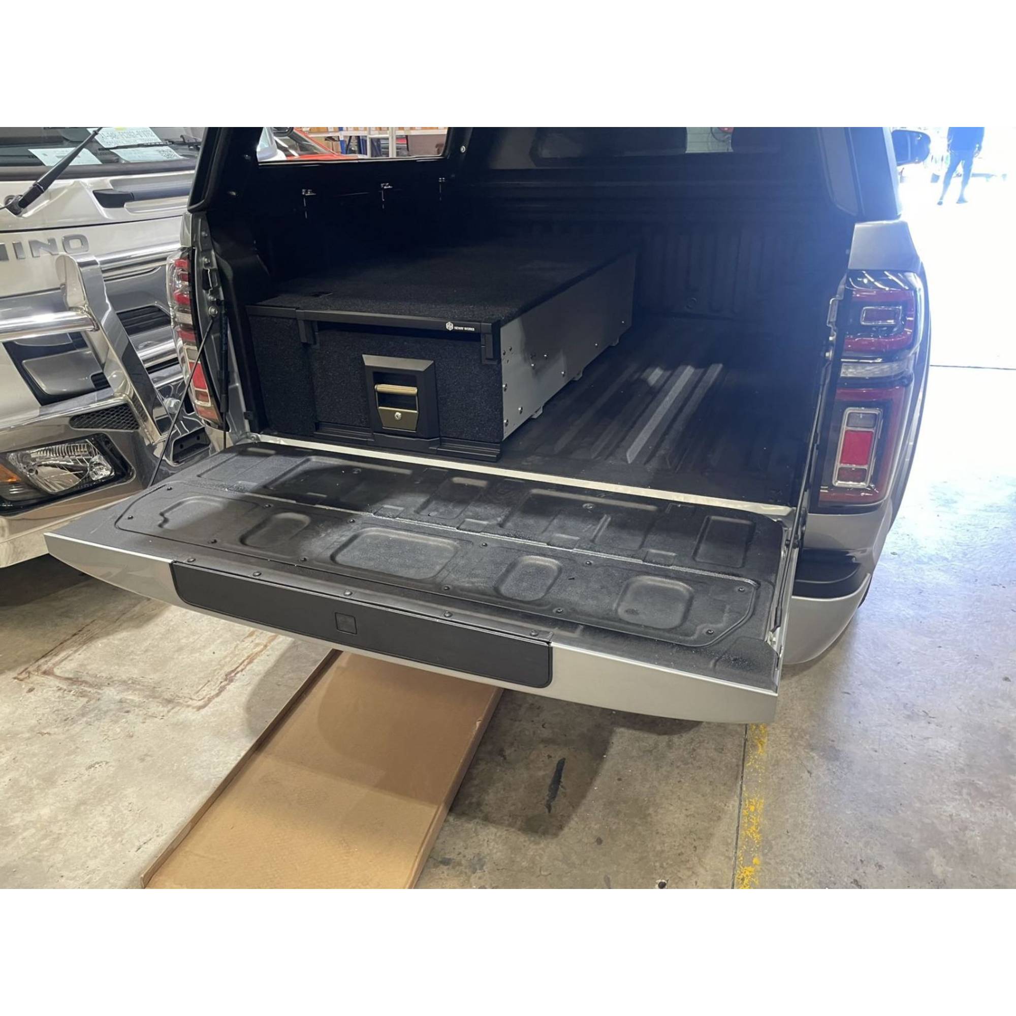Dual Drawer Ute Tub Drawer System for Roller Covers