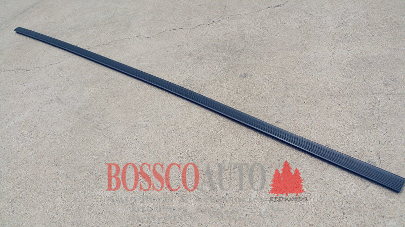 Roof Rack Heavy Duty Bar ('' H " bar) Rubber Filler Strip (1x1500mm)