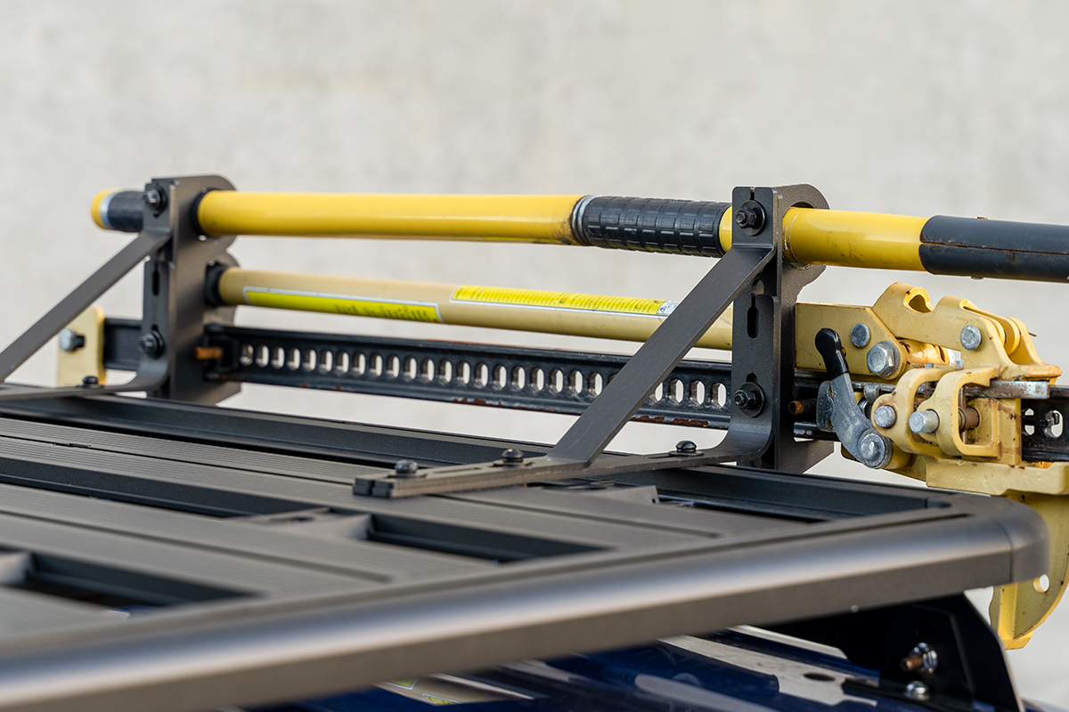 Jack and Shovel Holder Bracket Suitable For Aluminium Flat Platforms (20810)