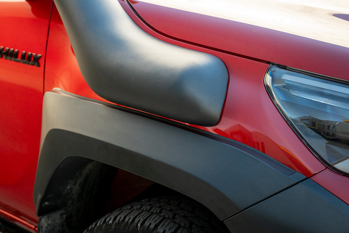 Black Snorkel Air Intake Kit suitable for Toyota Hilux 2.8L 2015+