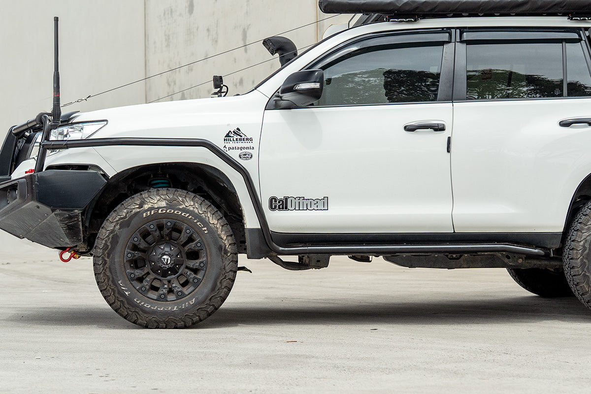 Heavy Duty Black Side Steps With Brush Bars Suitable For Toyota Landcruiser Prado 150 Series 2009-2023