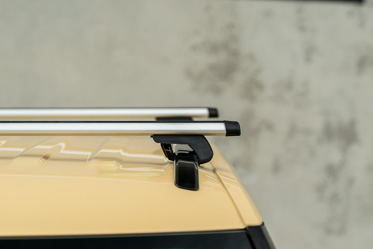 Silver Universal 53" Claw-Style Roof Racks Suitable with Roof Rails For LDV Terron 9