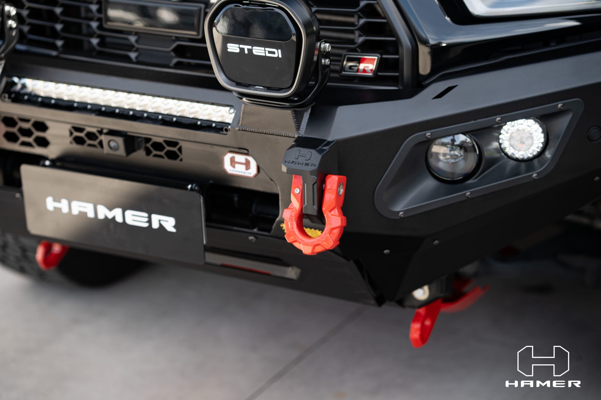 King series plus bull bar for Toyota Hilux GR (2023 – Present)