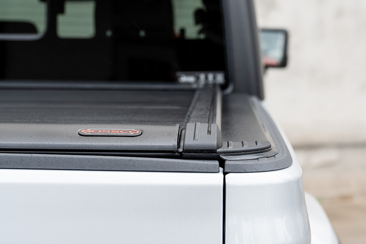 Electric Retractable Roller Shutter Tonneau Lid Suitable For Jeep Gladiator JT 2020-2025