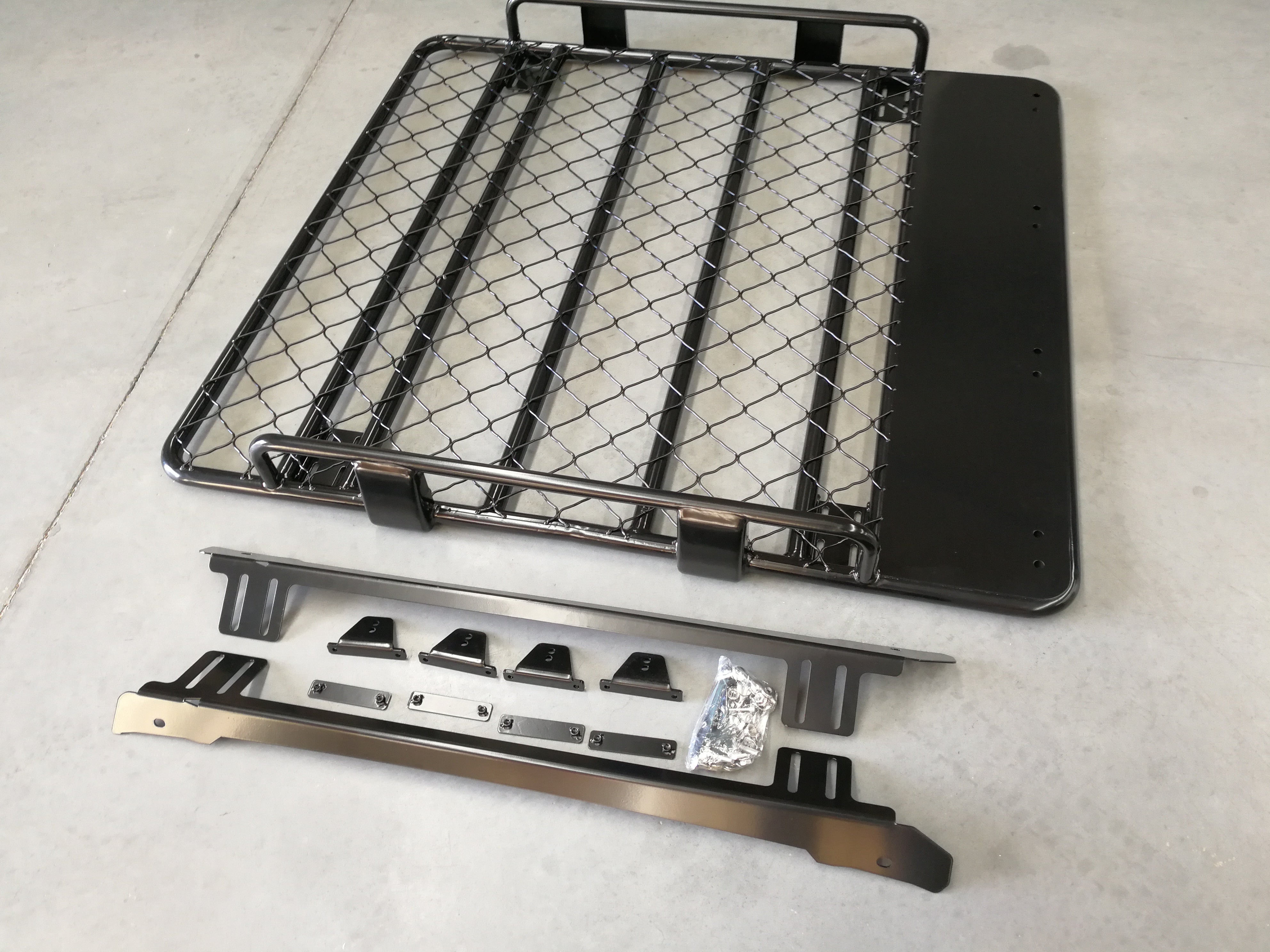 Aluminium Roof Tradesman / Roof Basket (Side Fenders) suitable for Ute