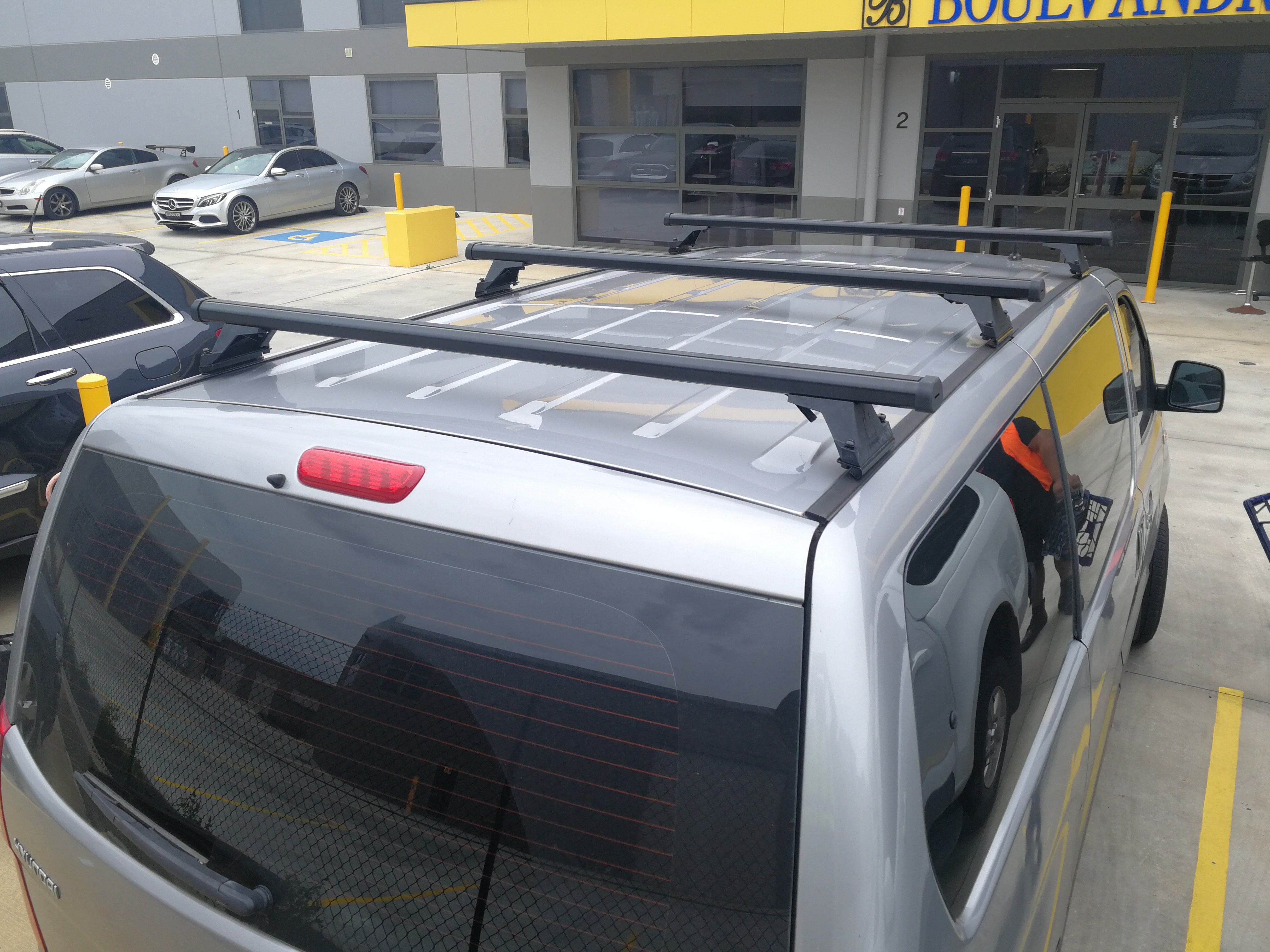 Heavy Duty Roof Racks for Hyundai iLoad / iMax 2007-2022