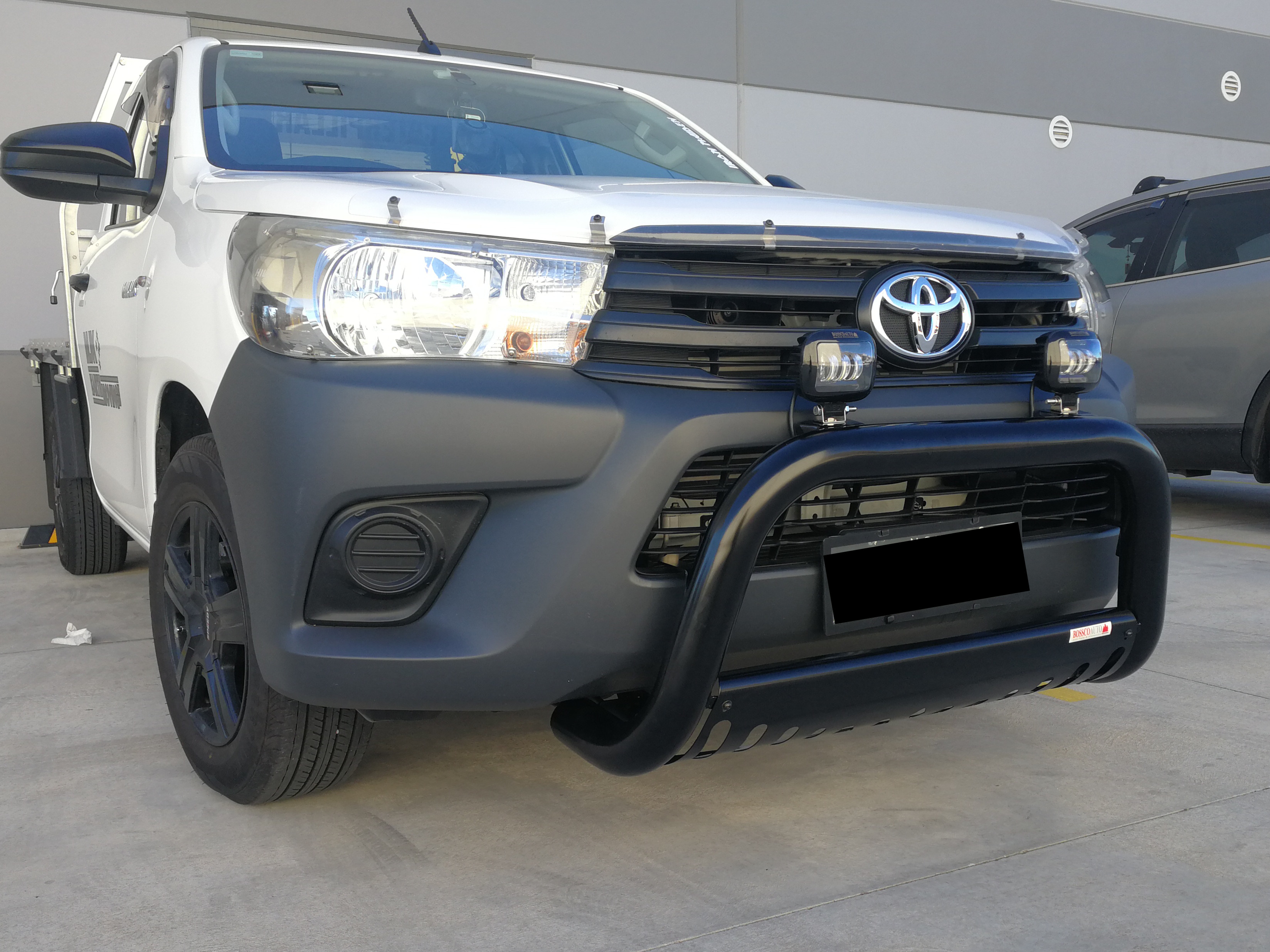 Black Low Nudge Bar Suitable for Toyota Hilux 2015-2020