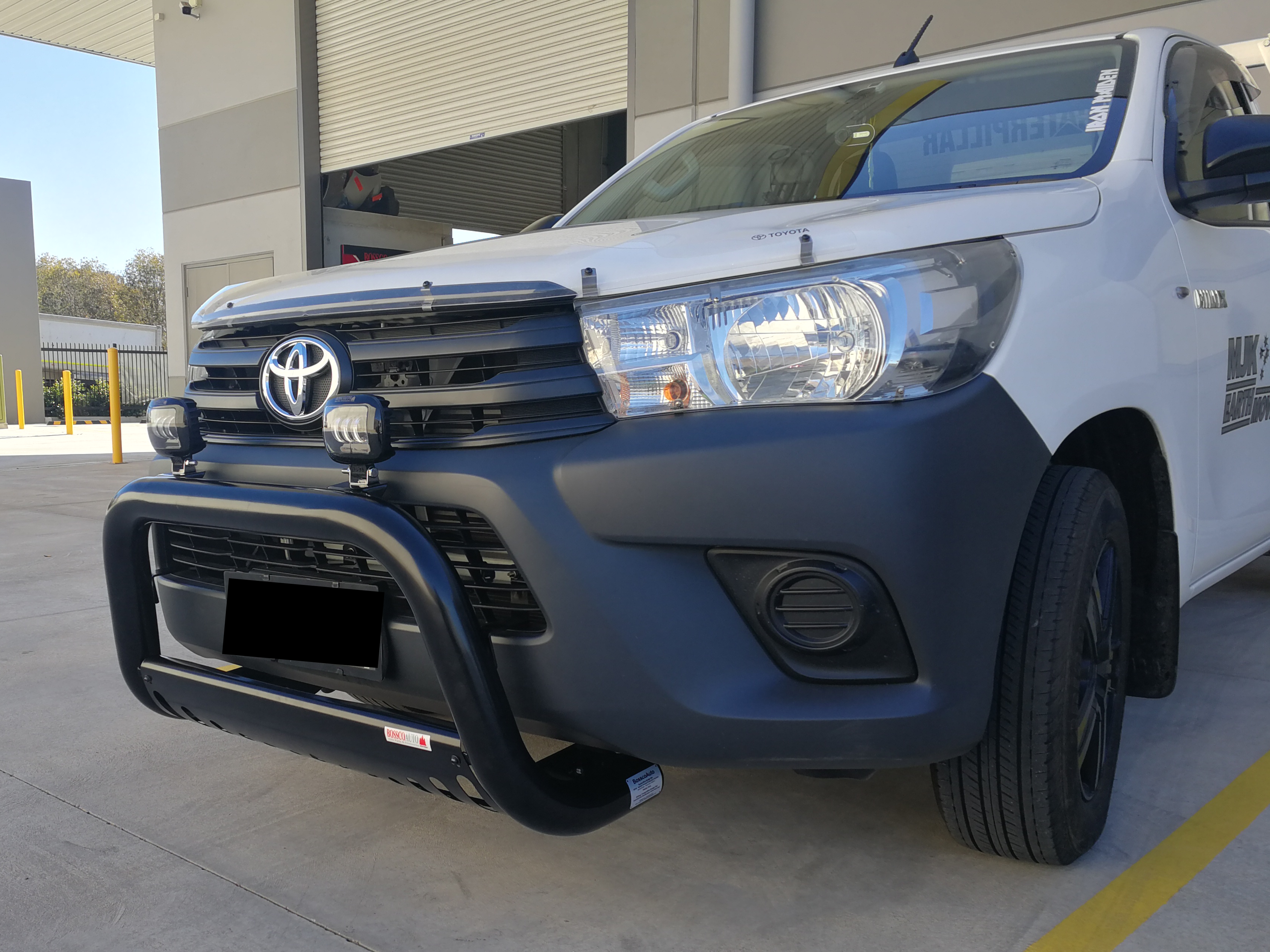 Black Low Nudge Bar Suitable for Toyota Hilux 2015-2020