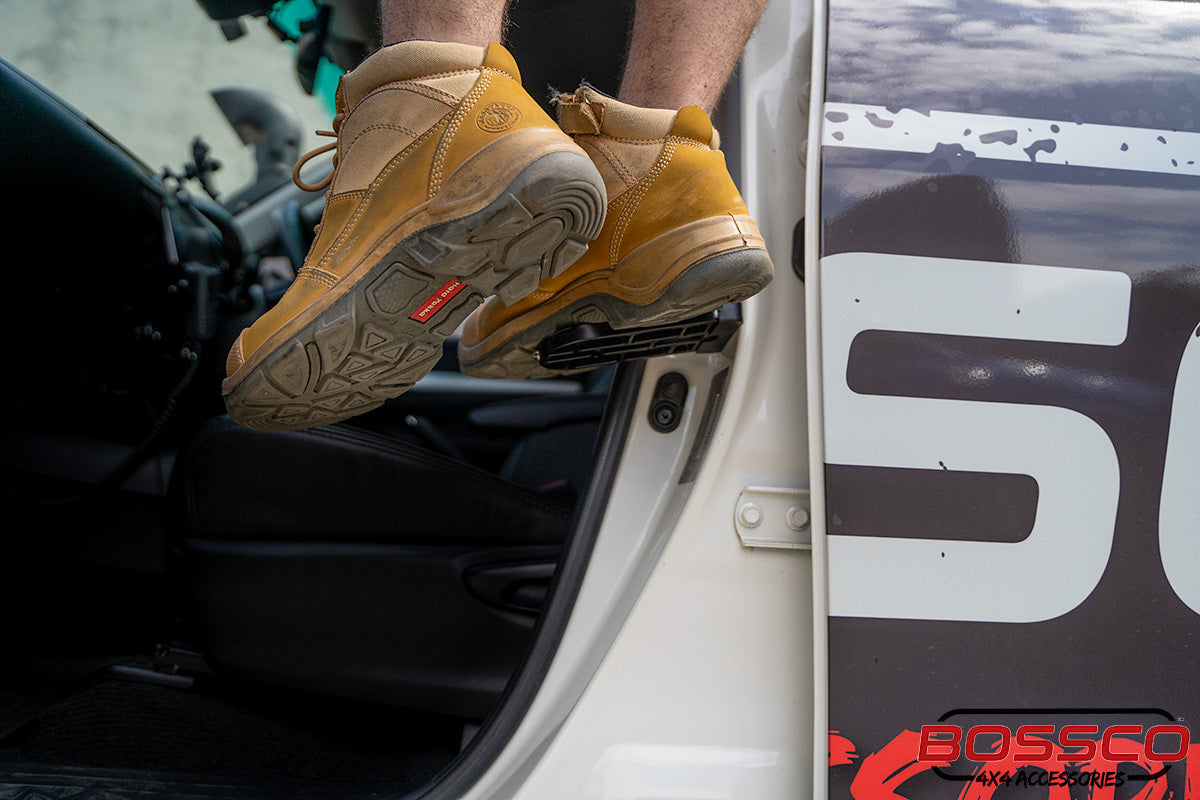 Folding Hooked Foot Step for Door Lock