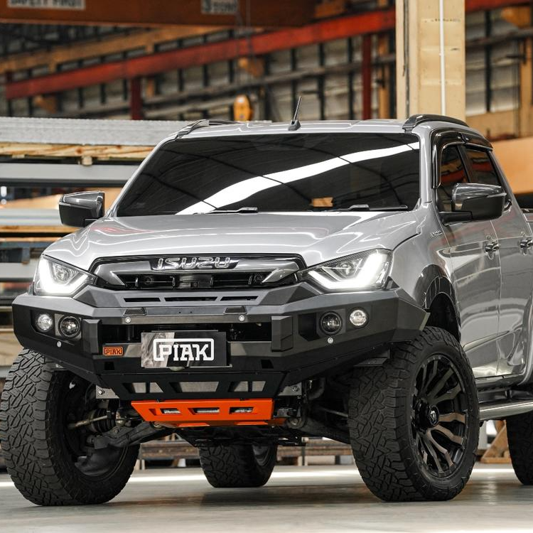 Elite No Loop Bar (Black Recovery Points & Orange Bash Plate) for Isuzu D-Max (7/2020 to 10/2023)