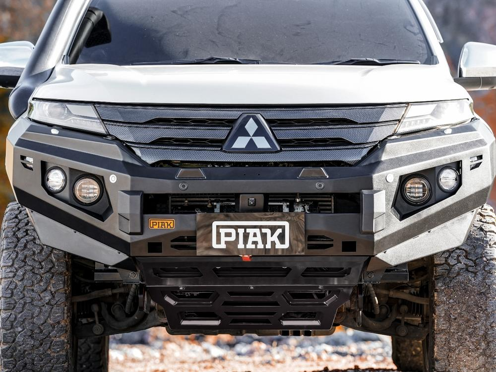 Elite No Loop Bar (Black Recovery Points & Bash Plate) for Mitsubishi Pajero Sport (8/2020 on)
