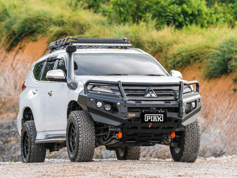 Elite Loop Bar (Orange Recovery Points & Black Bash Plate) for Mitsubishi Pajero Sport QE & QF (8/2020 to 2/2024)