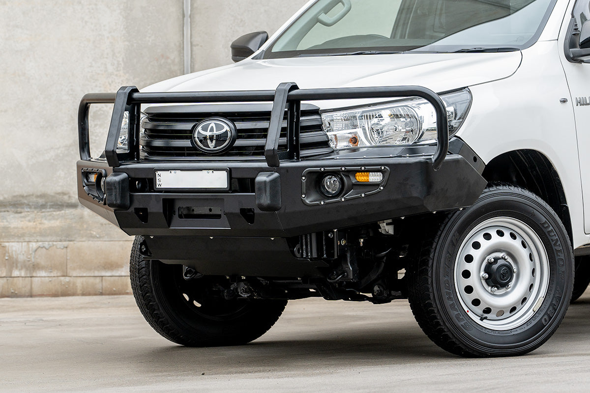 Triple Loop Full Bumper Replacement Bull bar Suitable For Toyota Hilux N80 2015-2018