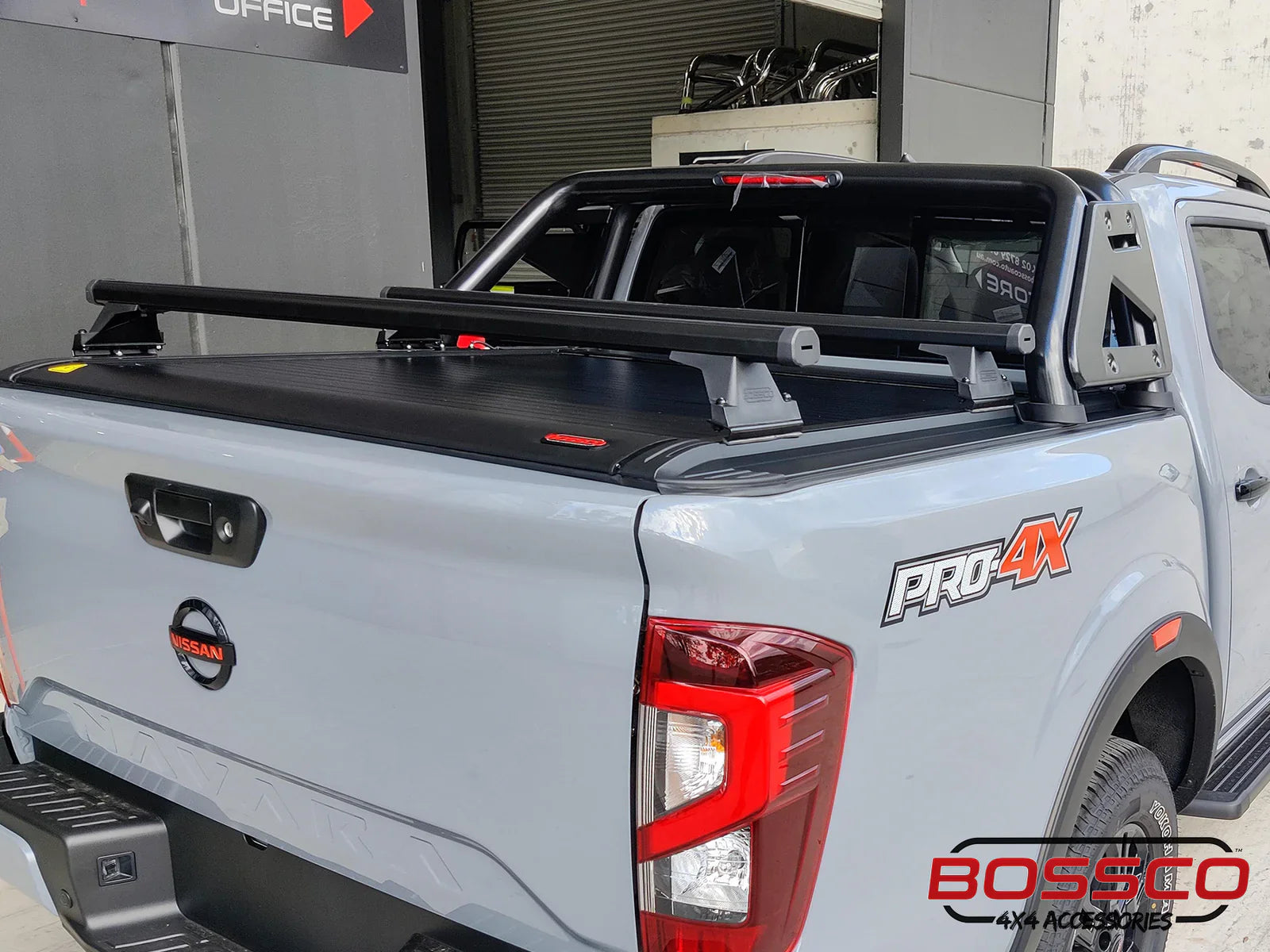 Bossco 4x4 Ute Cover with Ute Tub Rack and 4x4 Accessories on a pick up truck