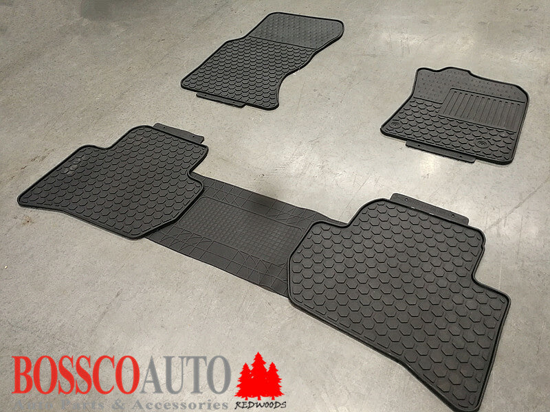 All Weather Rubber Floor Mats suitable for Land Rover Range Rover Velar L560 Series 2017-2020 - CLEARANCE RUNOUT