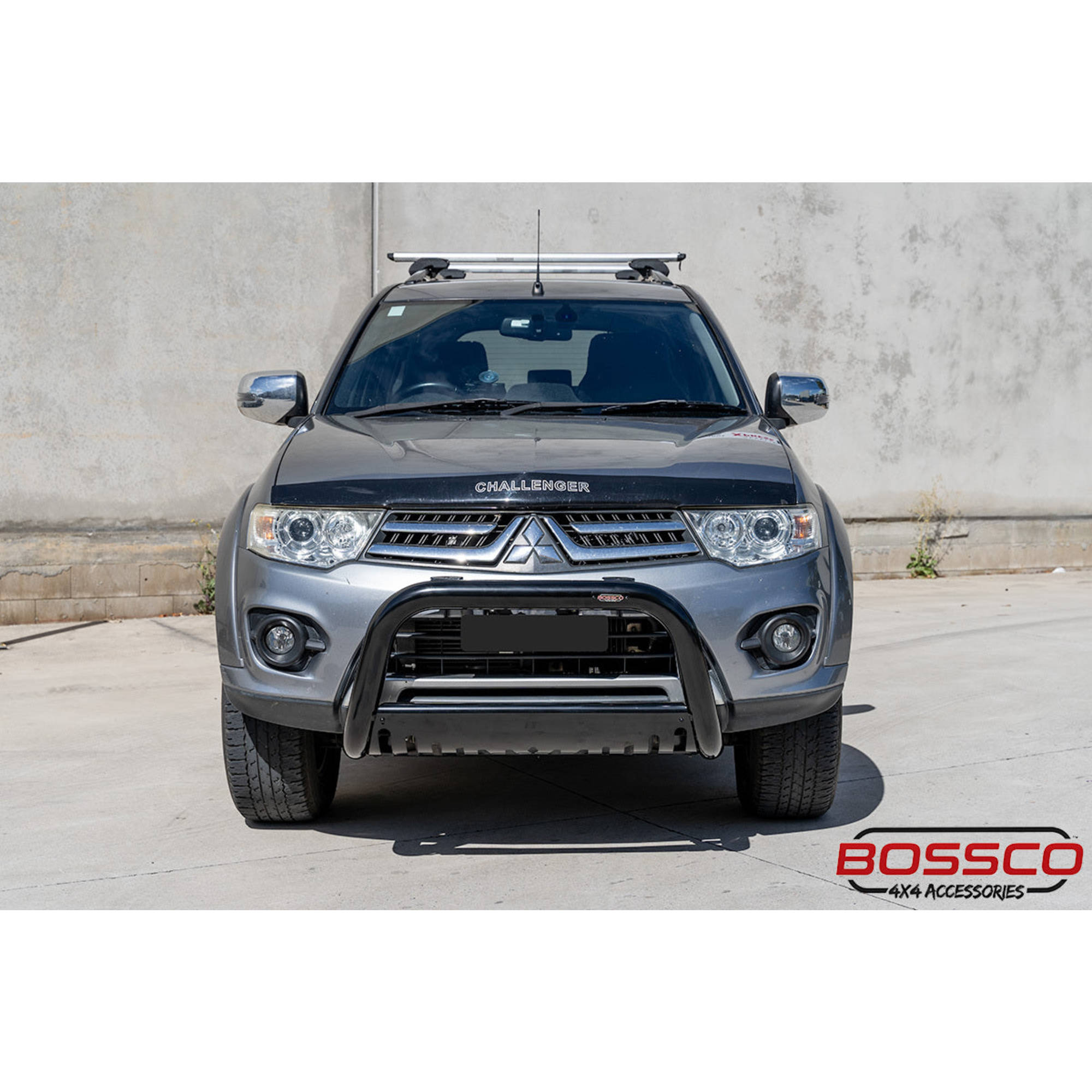 Black Nudge Bar suitable for Mitsubishi Challenger 2010-2016