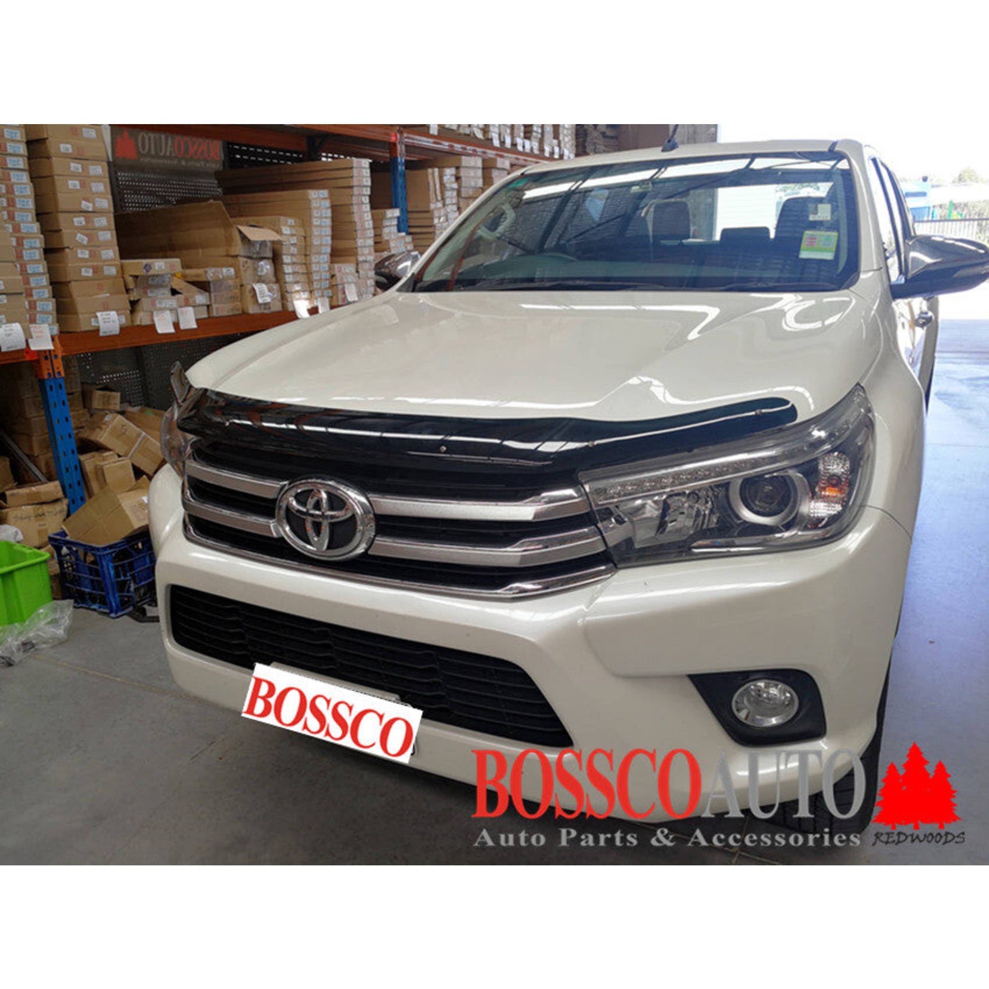 Bonnet Protector and Weathershields suitable for Toyota Hilux 2015-2020