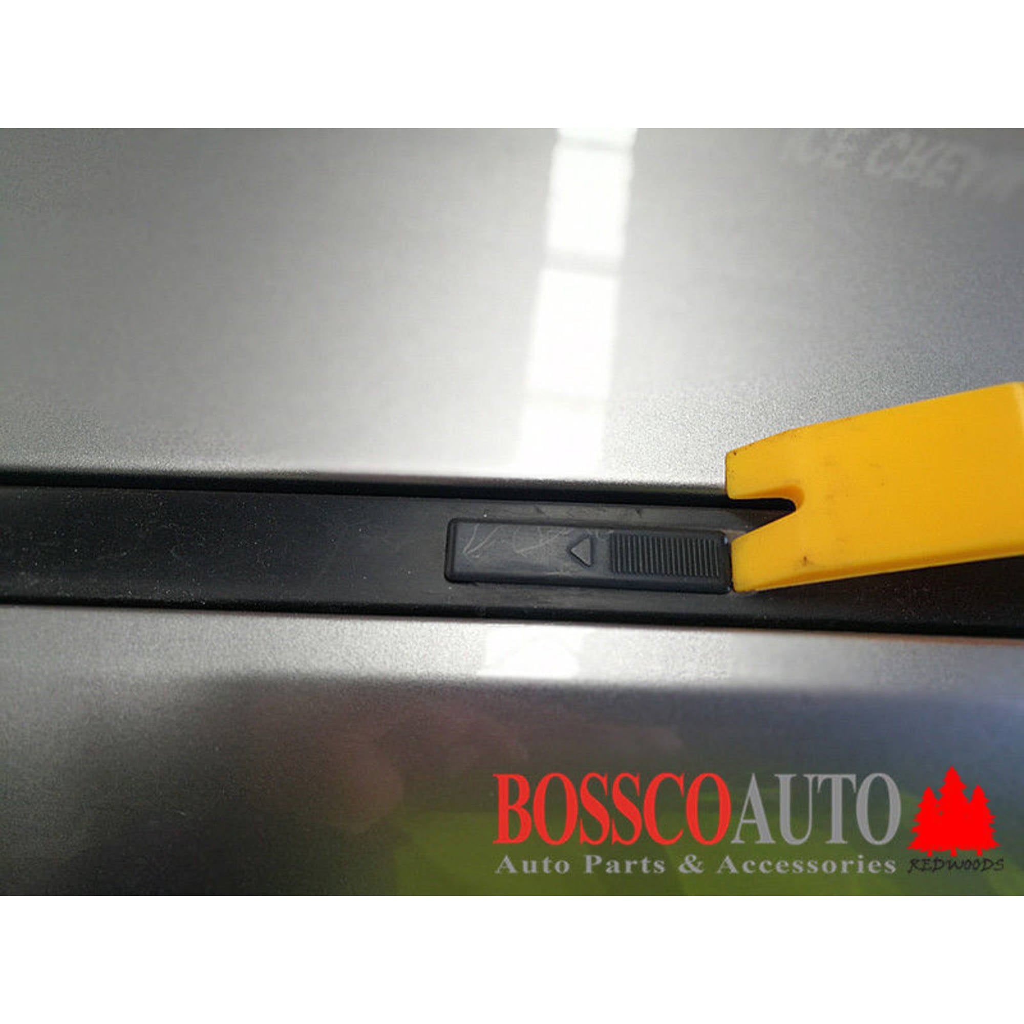 Black Roof Racks Suitable for Mazda 3 / CX5 / CX7 / CX9