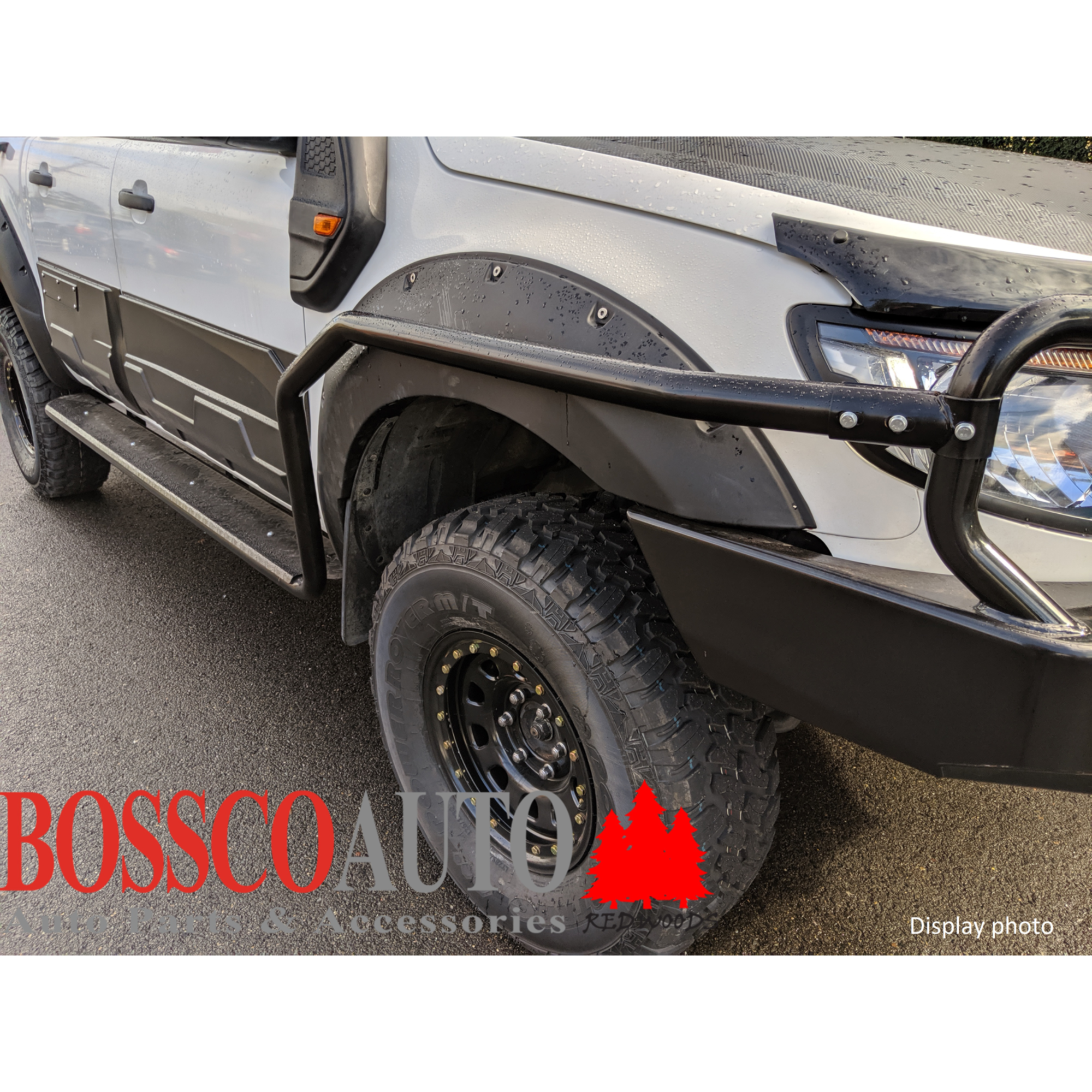 Heavy Duty Black Side Steps With Brush Bars Suitable For Mitsubishi Triton ML MN 2005-2014