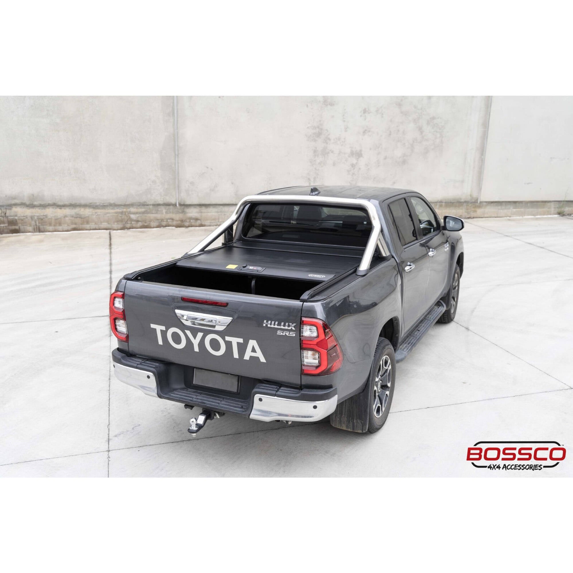 Manual Roller Shutter Tonneau Lid Suitable For Toyota Hilux 2015 – 2024