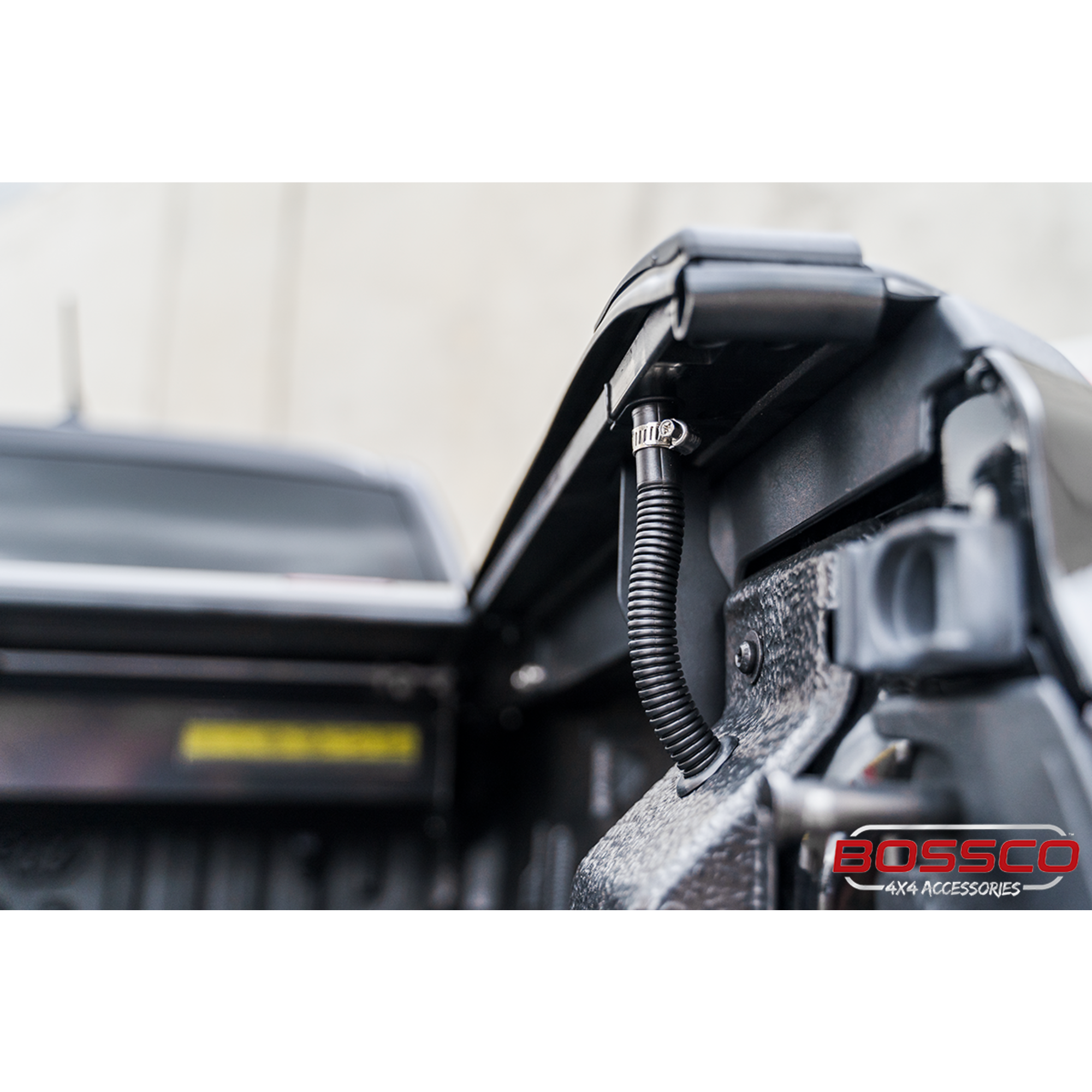 Electric Retractable Roller Shutter Tonneau Lid Suitable For NEXT GEN Ford Ranger 2022-2025