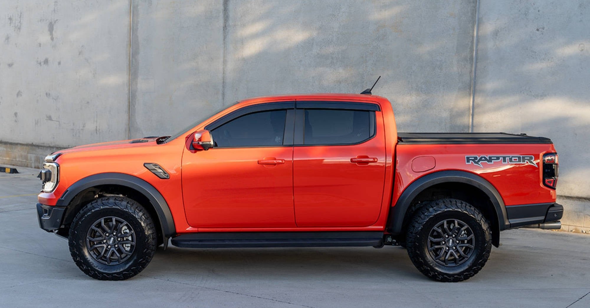 Weathershields Window Visors Suitable For NEXT GEN Ford Ranger RAPTOR 2022-2025