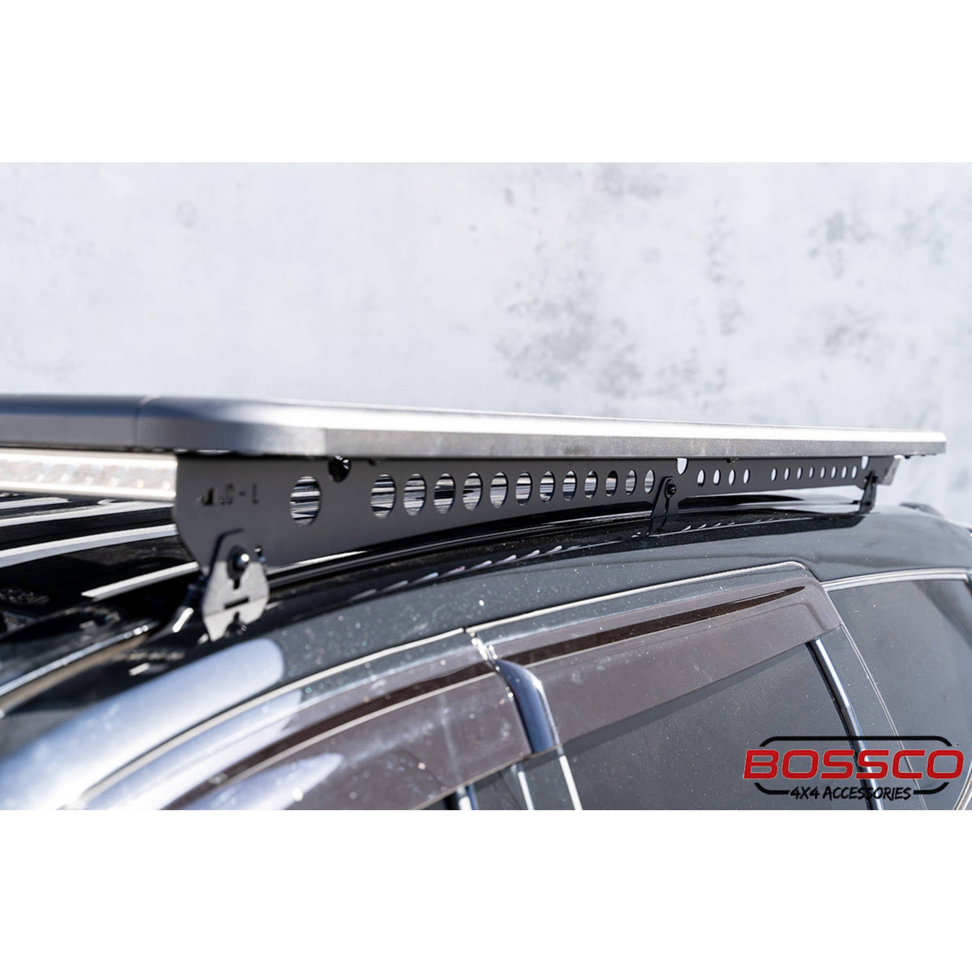 1.8m Aluminium Flat Roof Platform With Backbone Brackets Suitable For Mitsubishi Pajero Sport 2015-2025