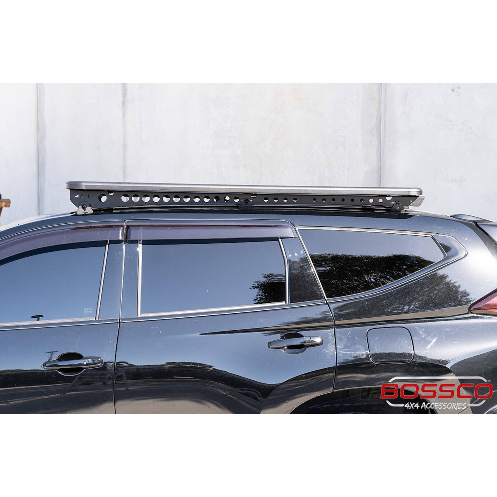 1.8m Aluminium Flat Roof Platform With Backbone Brackets Suitable For Mitsubishi Pajero Sport 2015-2025
