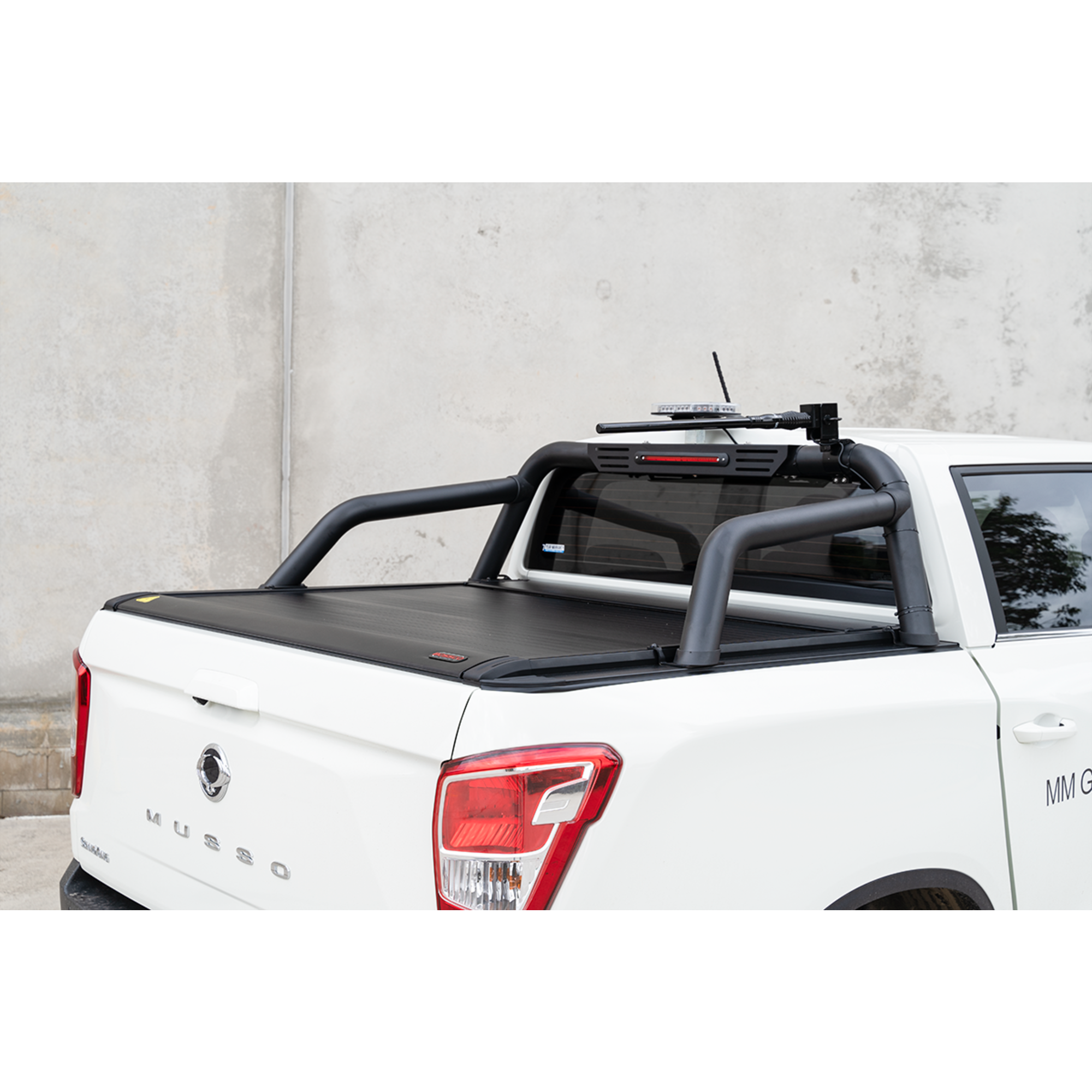 Electric Retractable Roller Shutter Tonneau Lid Suitable For Ssangyong Musso 2018-2025