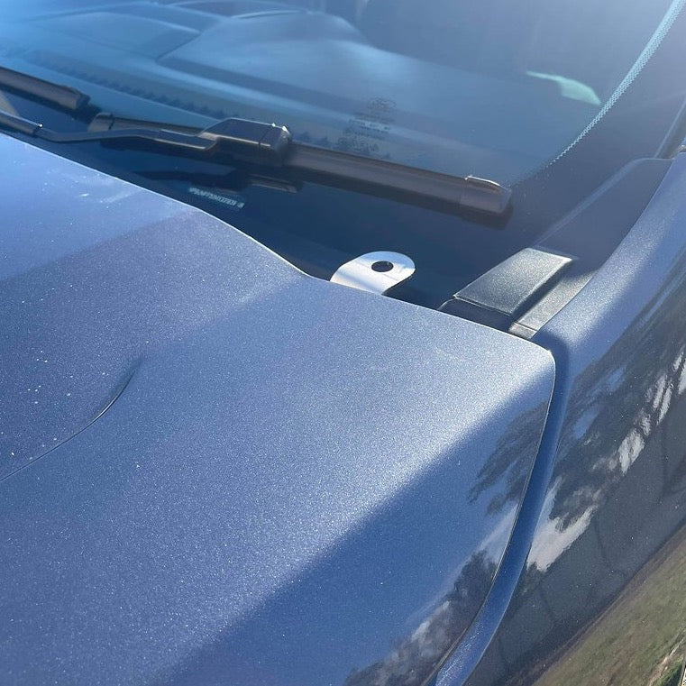 2012-2021 Ford Ranger PX Bonnet Hinge UHF Antenna Bracket