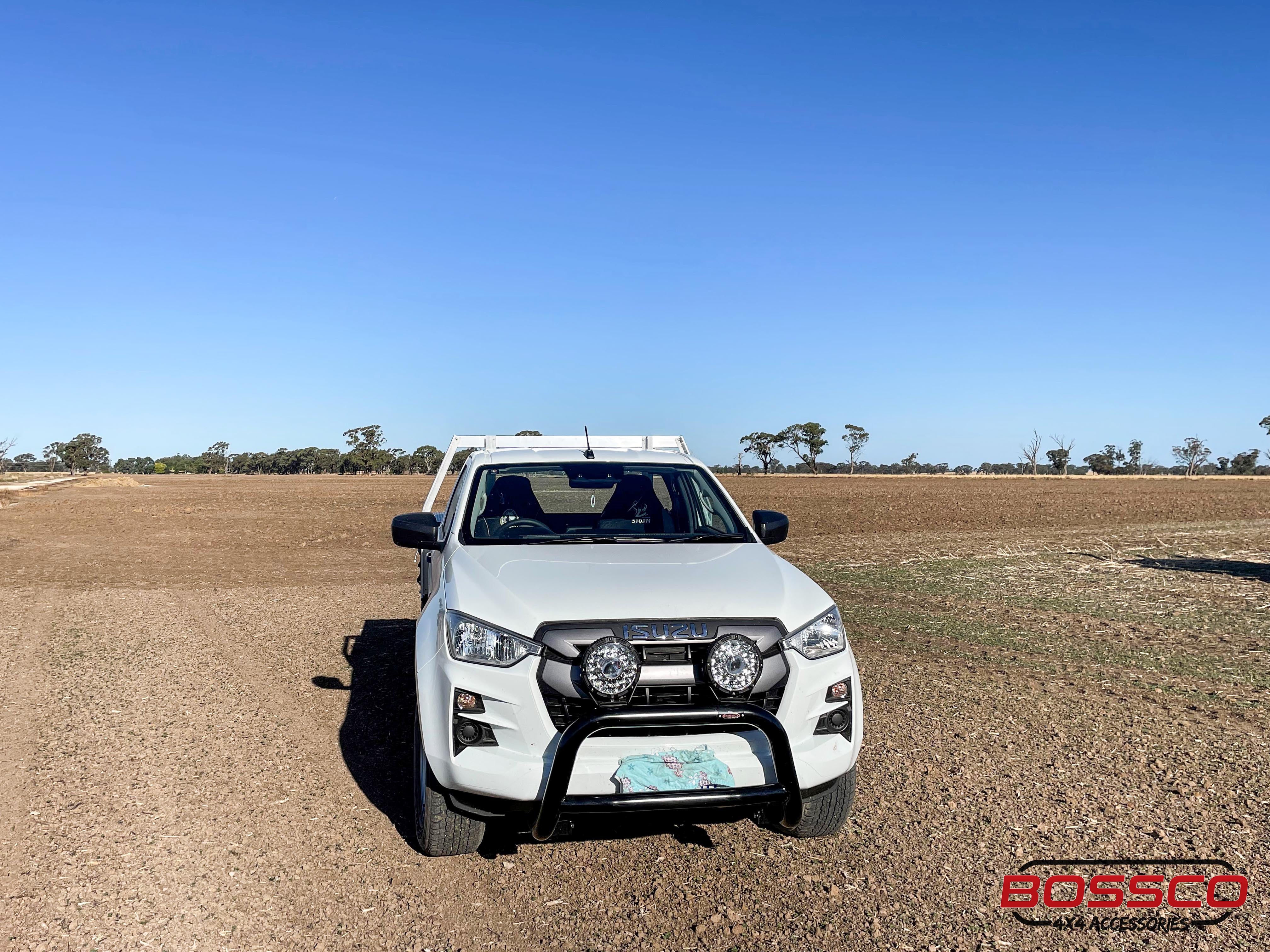 Black Low Nudge bar suitable for Isuzu D-MAX 2020 - 2024