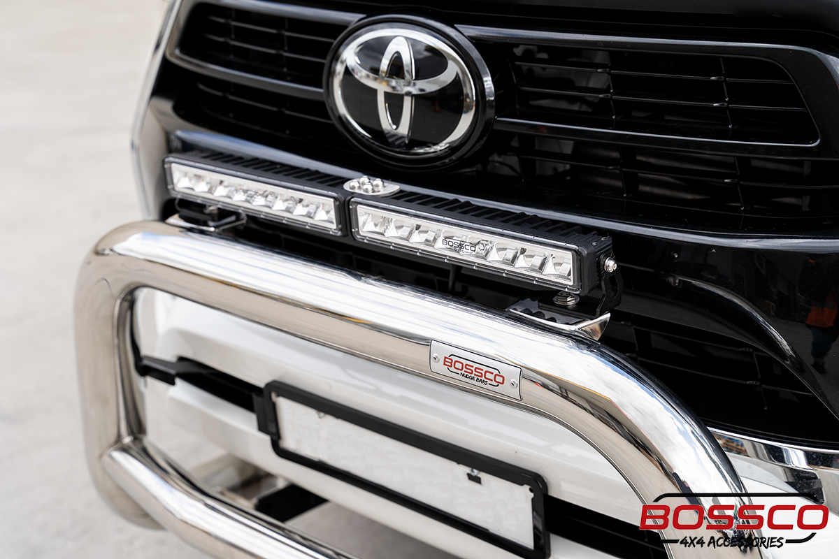 Black Nudge bar suitable for Toyota Hilux TRD 2015-2020 w/ 20" Modular Single Row LED Light Bar