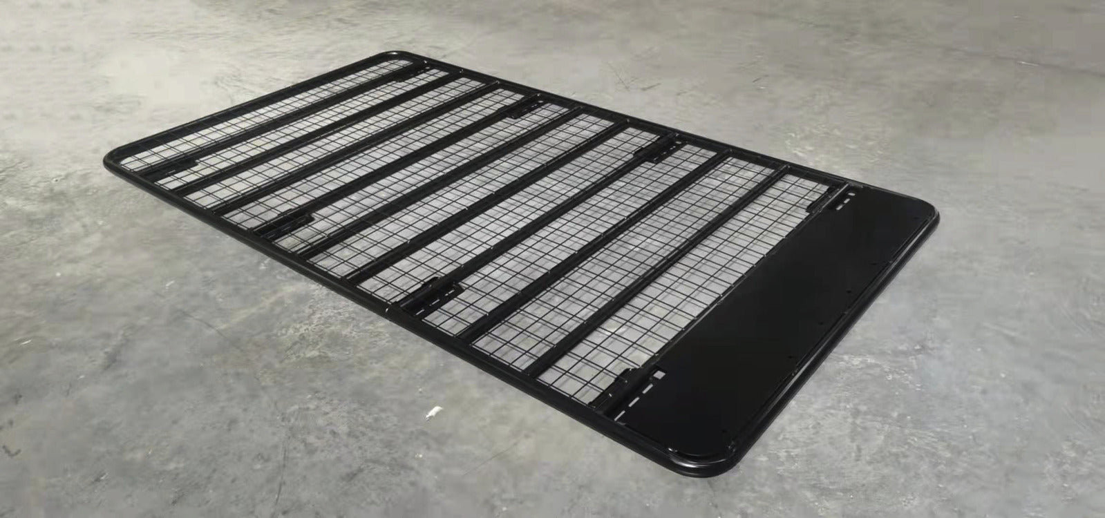 Black Aluminum Flat Roof Tray Rack 
