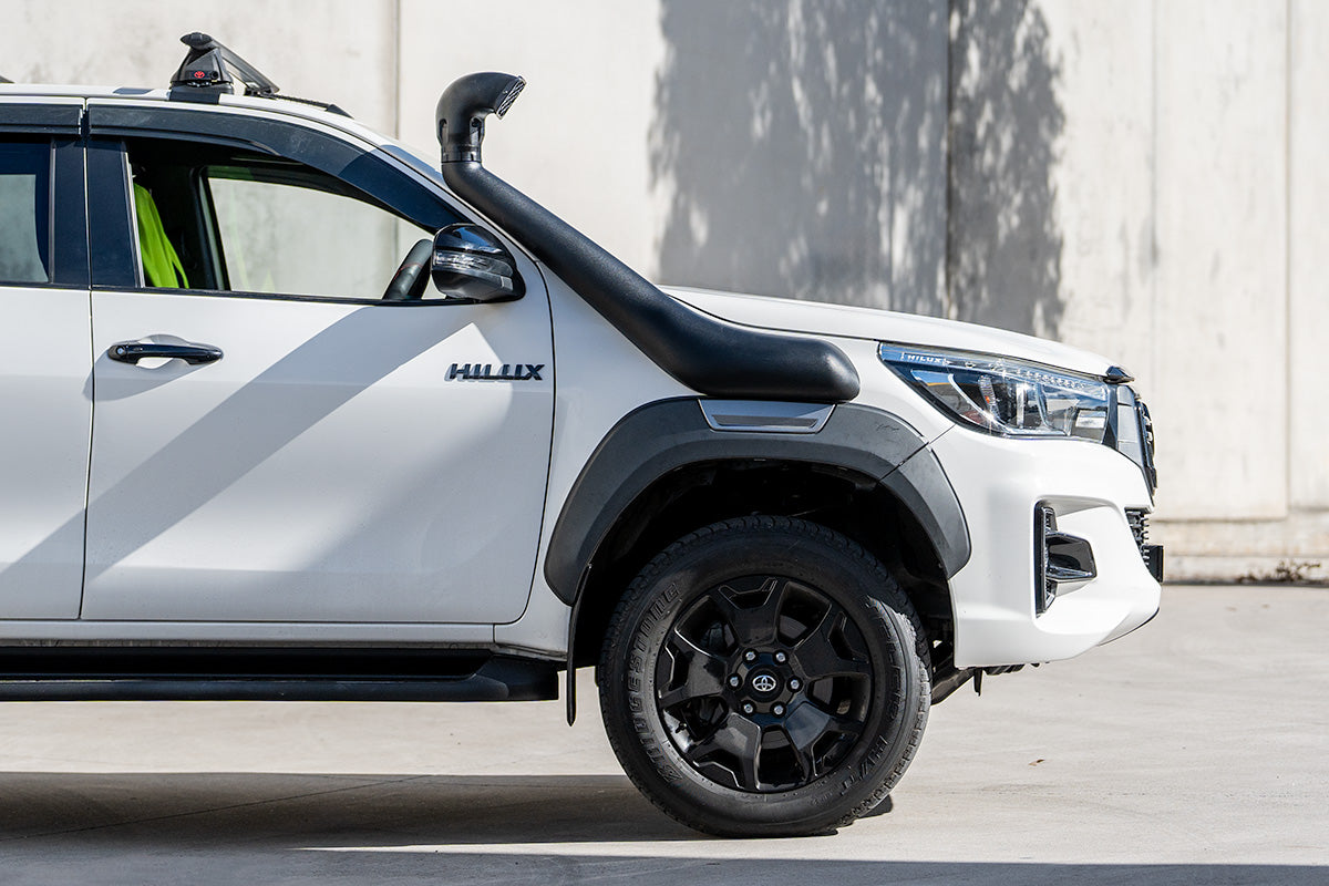 Black Snorkel Air Intake Kit suitable for Toyota Hilux 2.8L 2015+