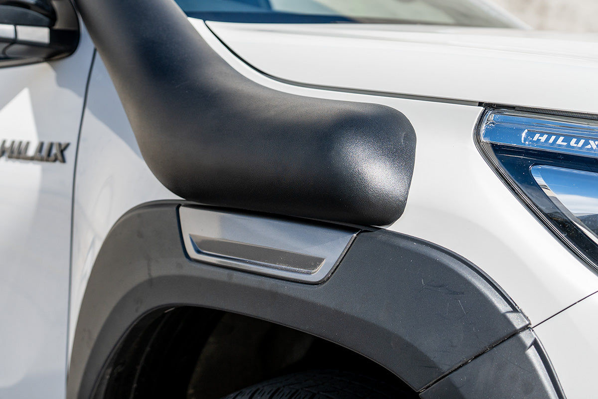 Black Snorkel Air Intake Kit suitable for Toyota Hilux 2.8L 2015+