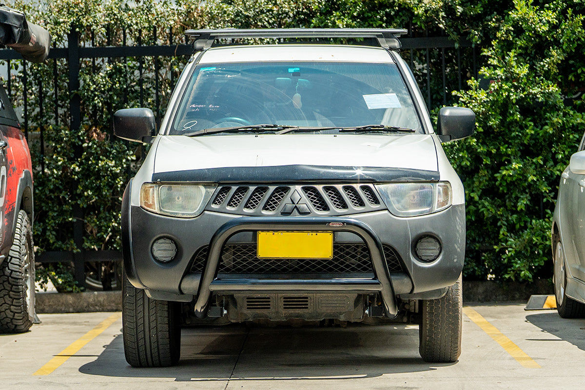 Black Low Nudge bar suitable for Mitsubishi Triton 2008-2015