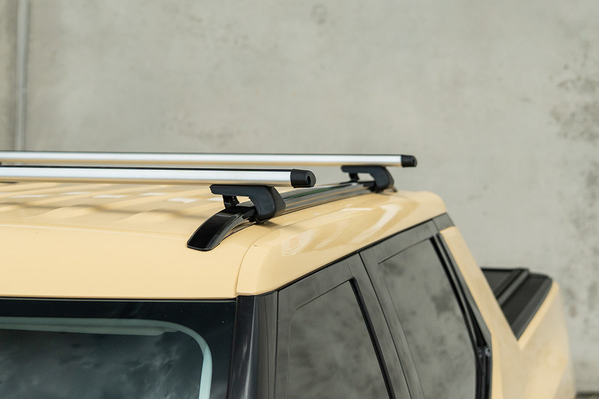 Silver Universal 53" Claw-Style Roof Racks Suitable with Roof Rails For LDV Terron 9