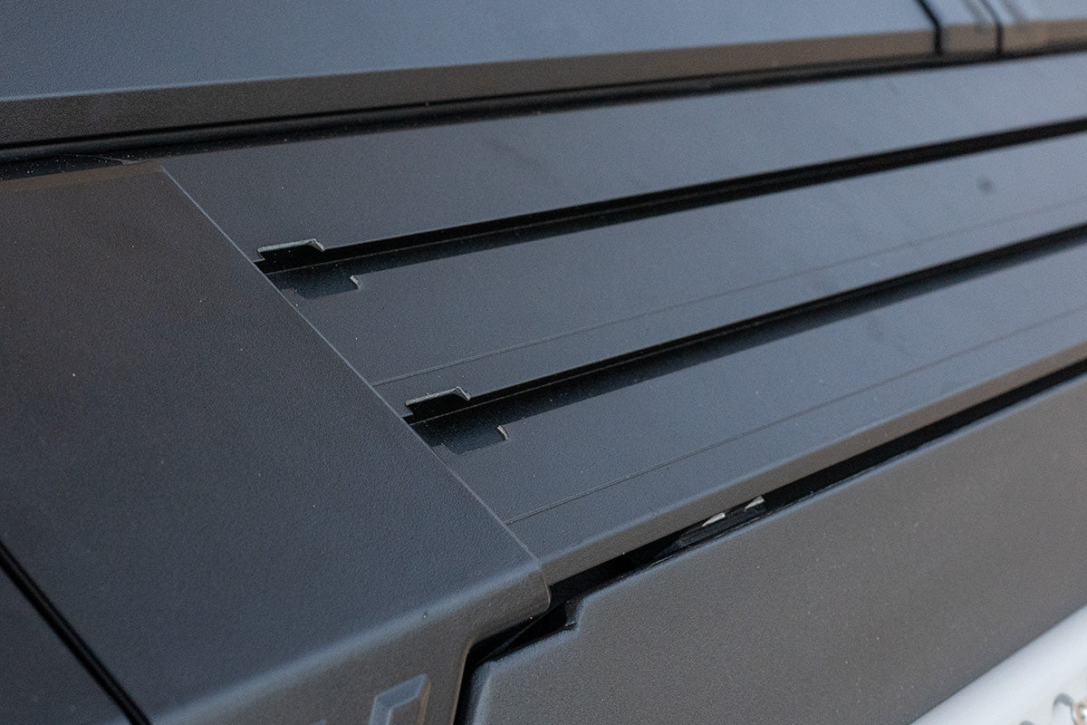 BCX-RX Sealed Black Aluminium Tub Canopy for Nissan Navara NP300 2015-2020